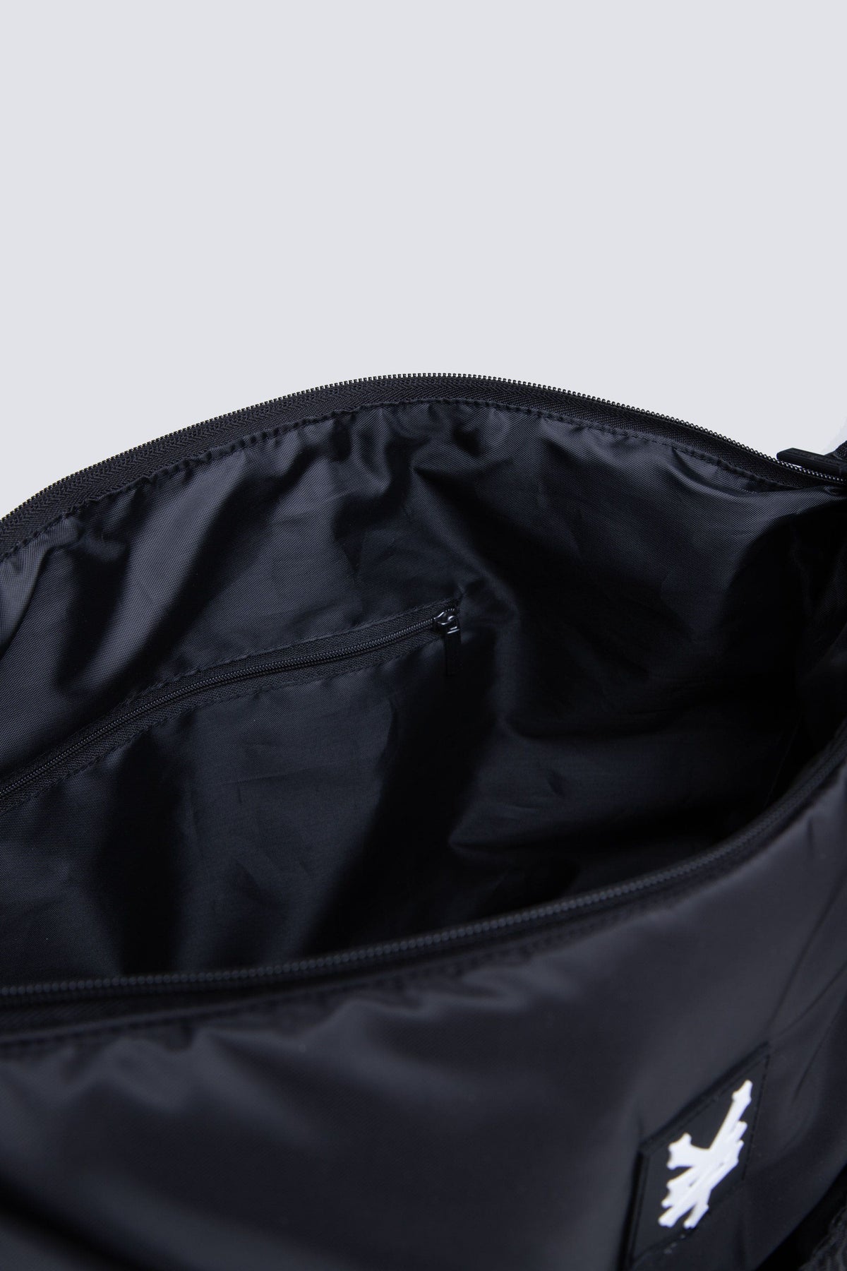 Bolso Limitless Negro Zoo York