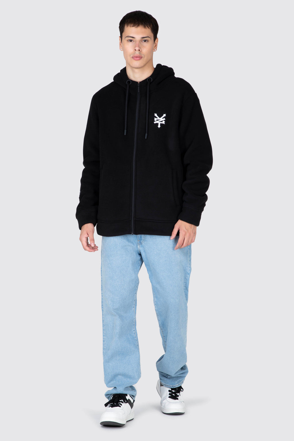 Poleron Zip Polar Stencil Negro Zoo York