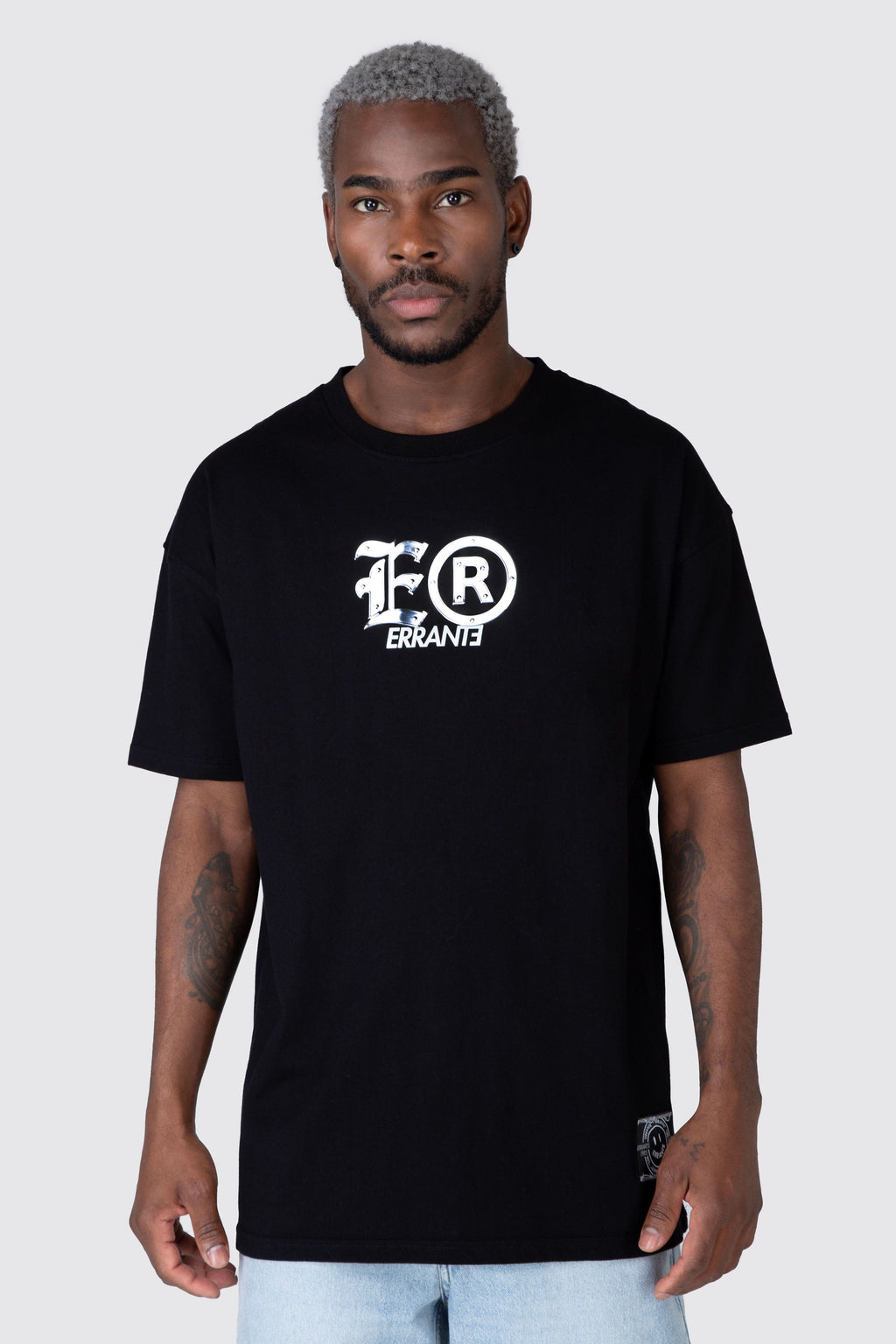 Polera M/C Metallik Negro ERRANTE 