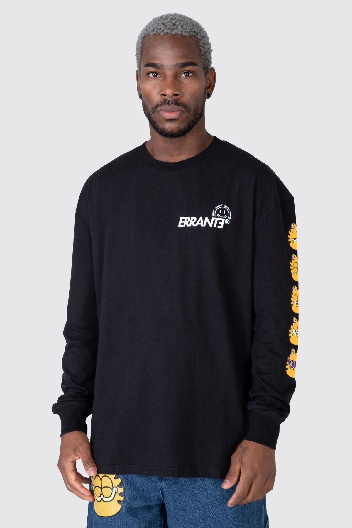 Polera M/L Garfield Moody Cat Negro ERRANTE 