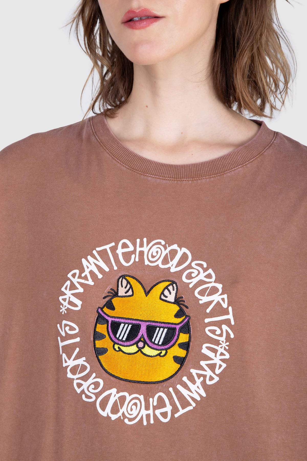 Polera M/C Garfield Trust Me Café ERRANTE 