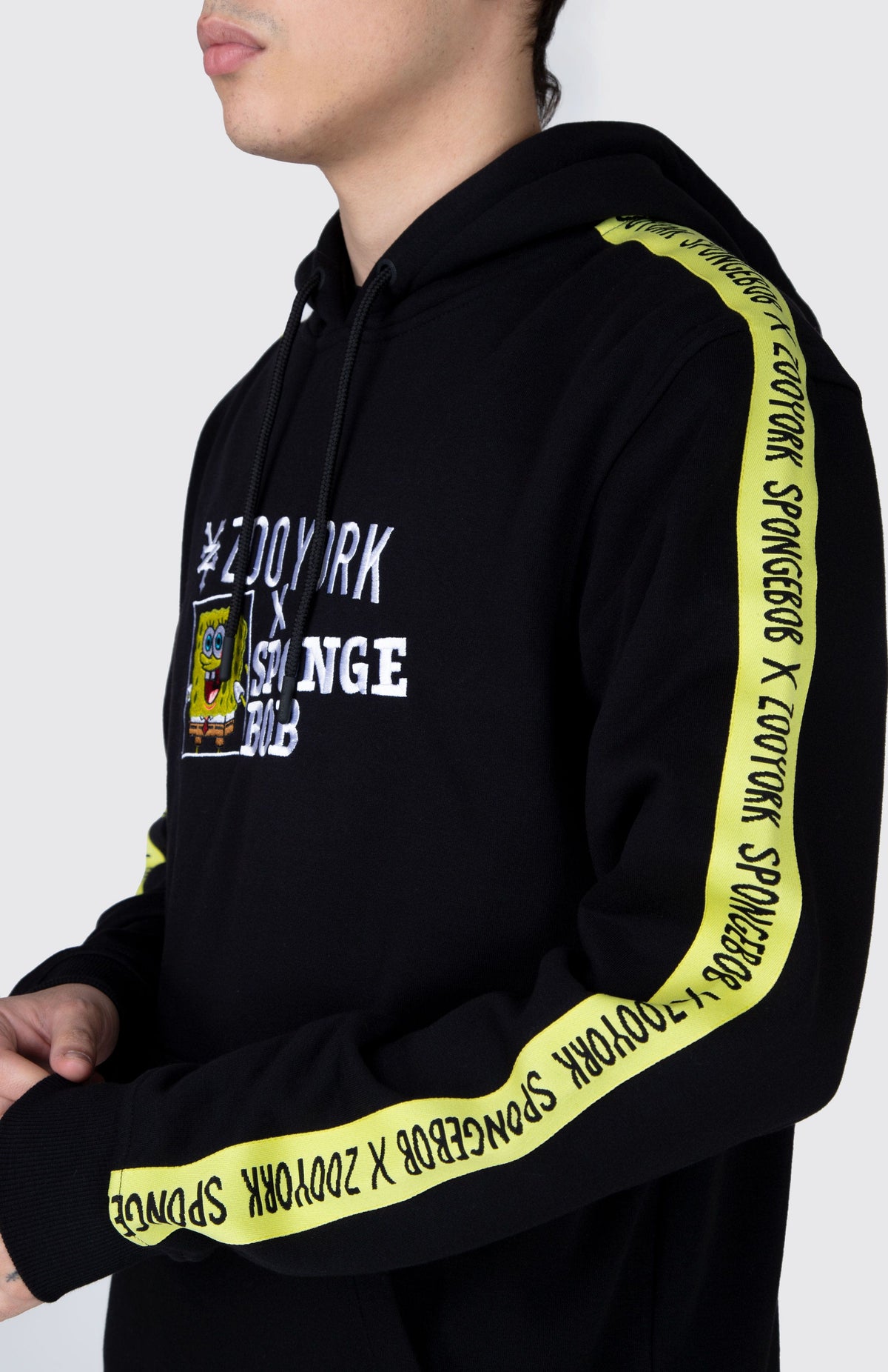 Poleron Hood Bob Esponja Fun Bob Negro Zoo York 