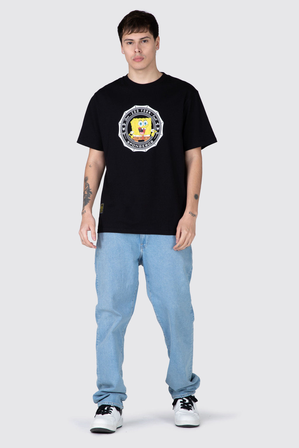 Polera M/C Bob Esponja East River Negro Zoo York