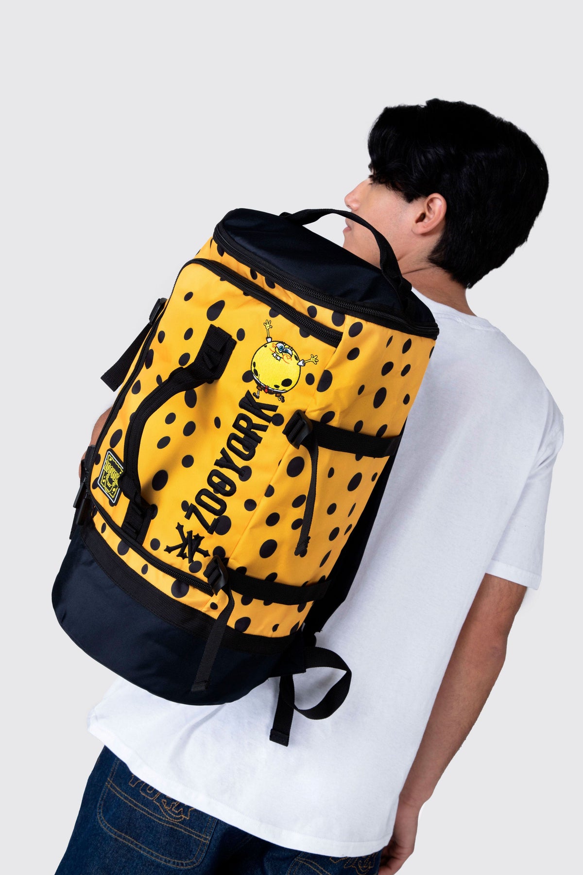 Bolso Bob Esponja Full Sponge Mostaza Zoo York 