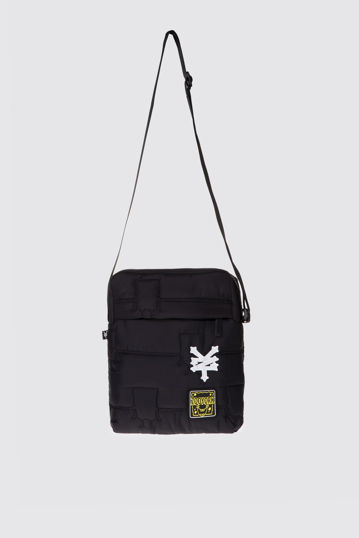 Bolso Crossbody Quilted Bob Esponja Siluet Negro Zoo York 