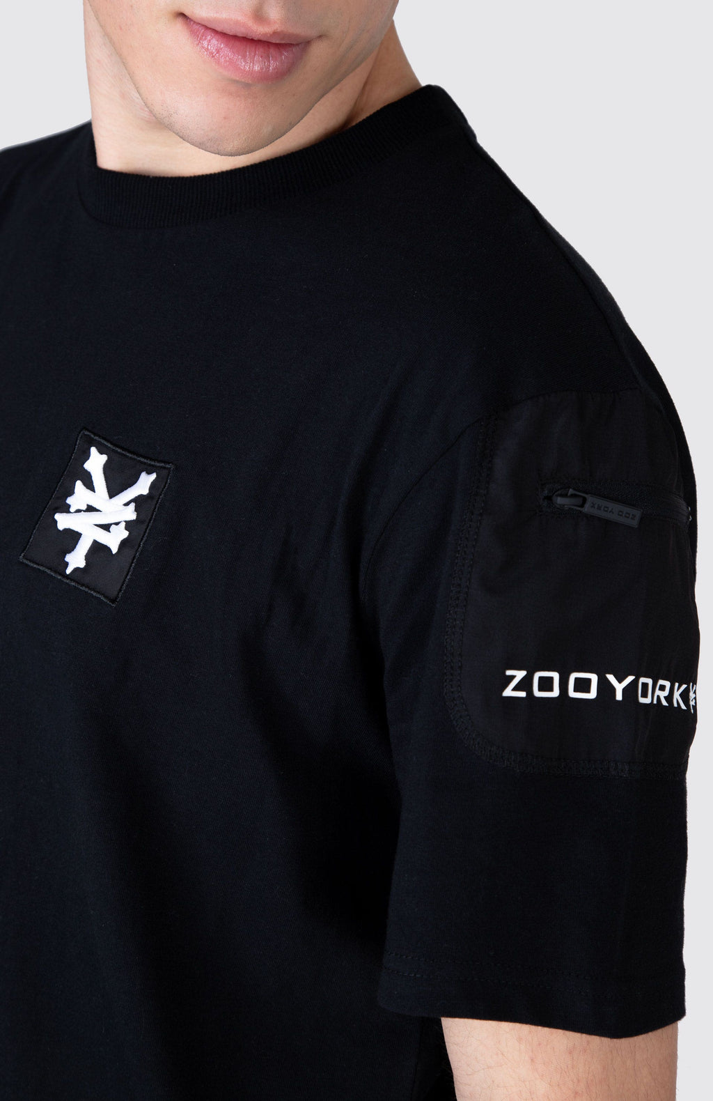 Polera M/C Distinct Negro Zoo York