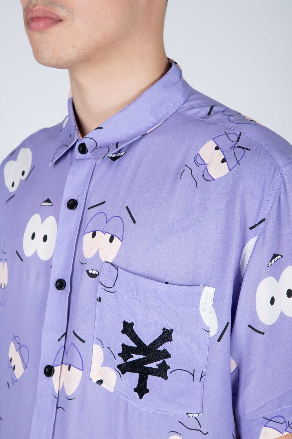 Camisa M/C South Park Toallín Aware Morado Zoo York