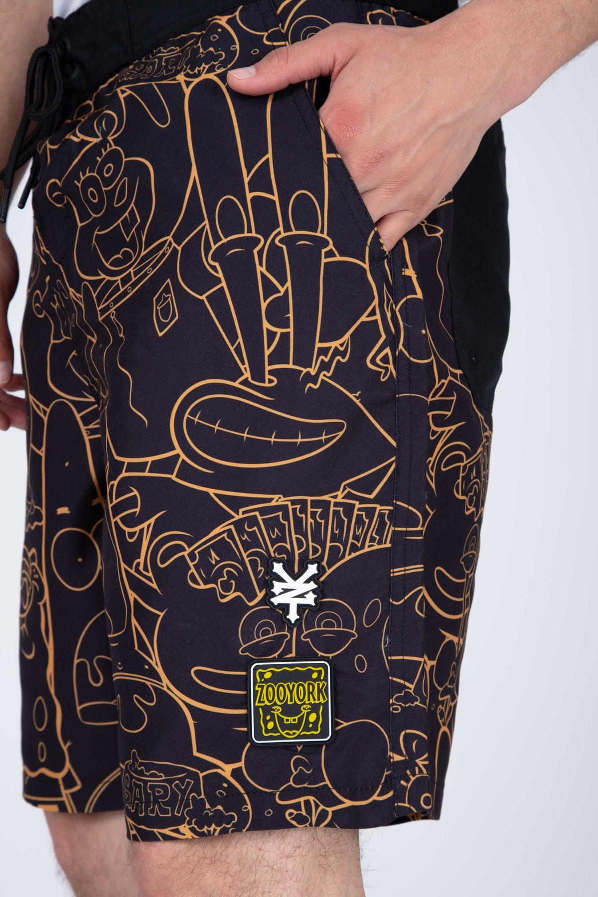 Traje De Baño Bob Esponja Bikini Bottom Negro Zoo York