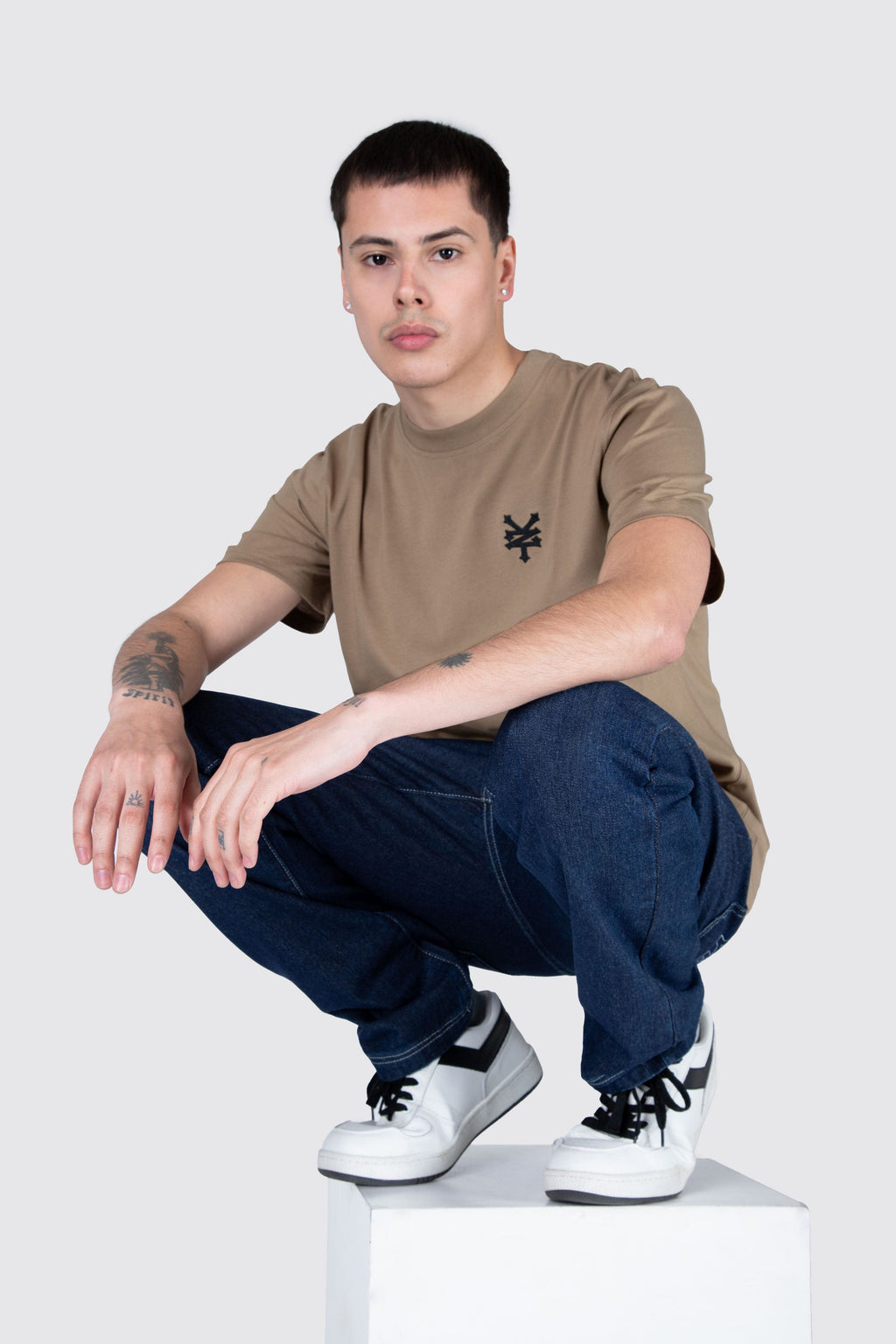Polera M/C Original Buyer Café Zoo York