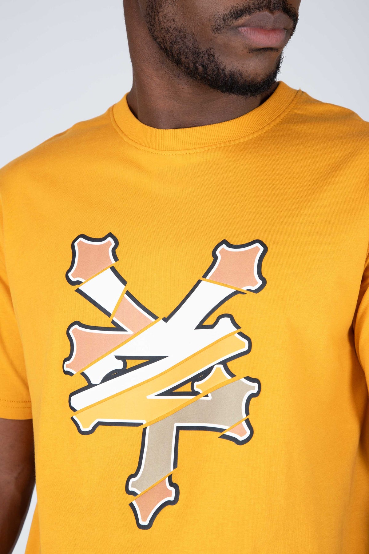 Polera M/C Bauhaus Mostaza Zoo York