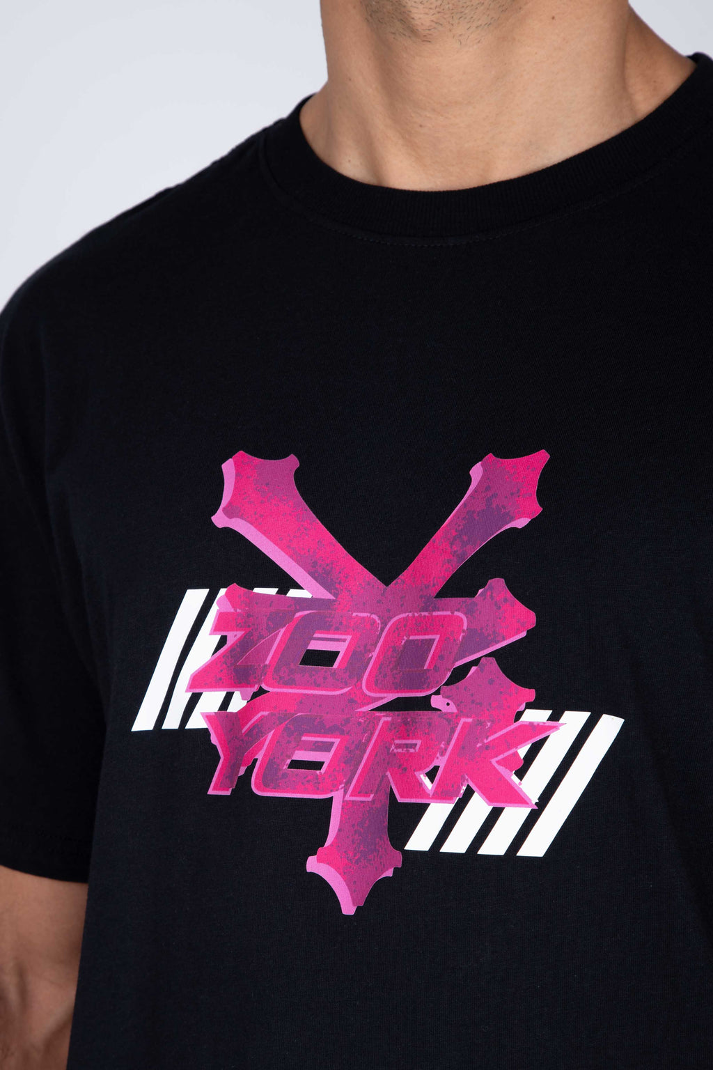 Polera M/C Spray Negro Zoo York