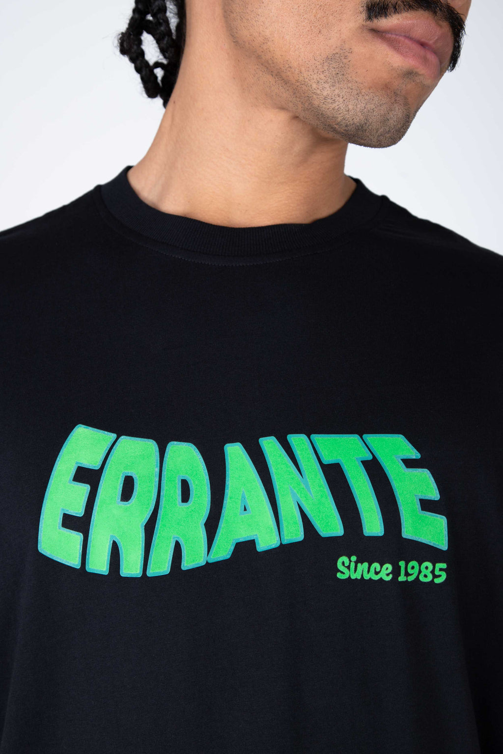 Polera M/C Fine Negro ERRANTE