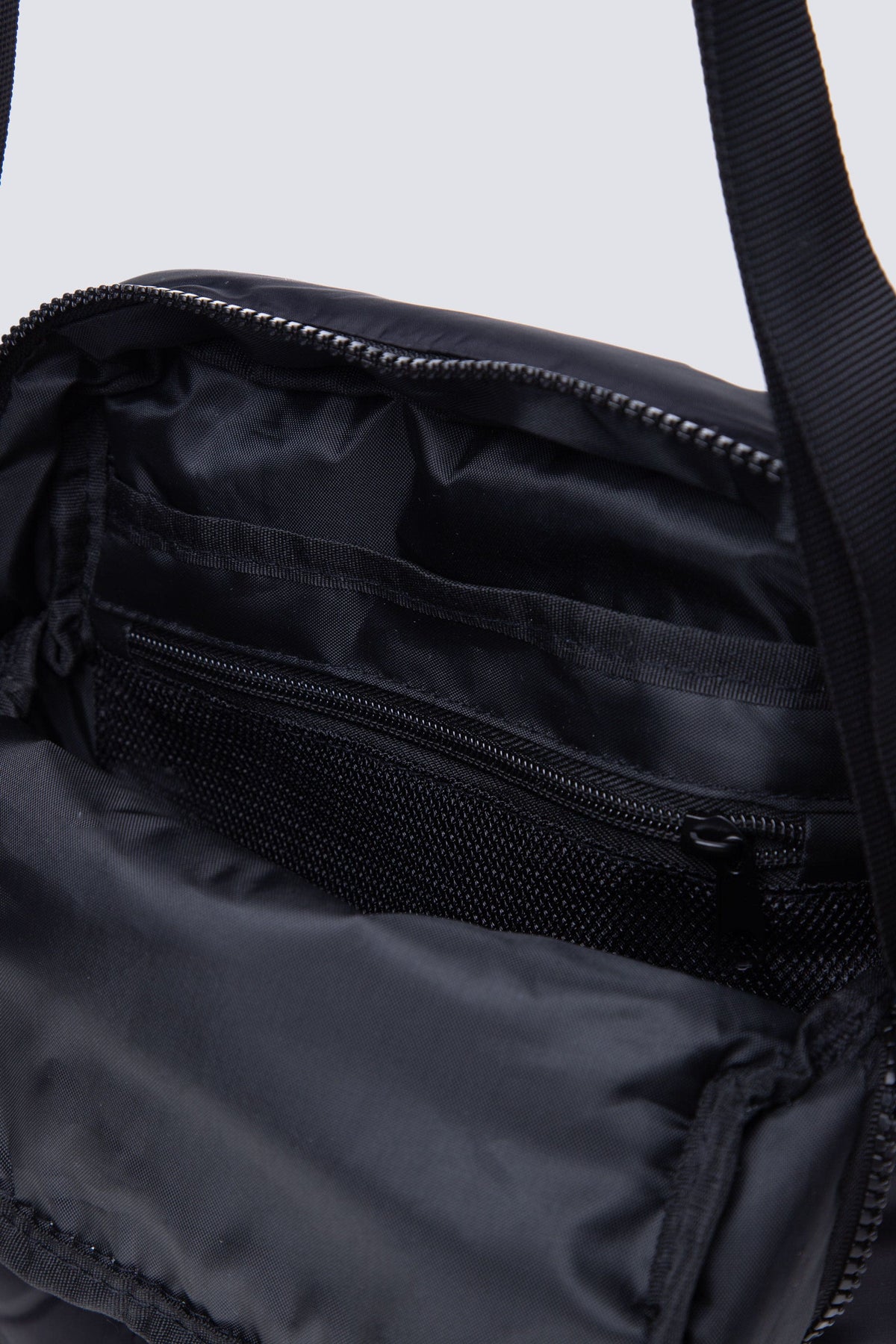 Bolso Crossbody Quilted Flying Cracker Negro Zoo York
