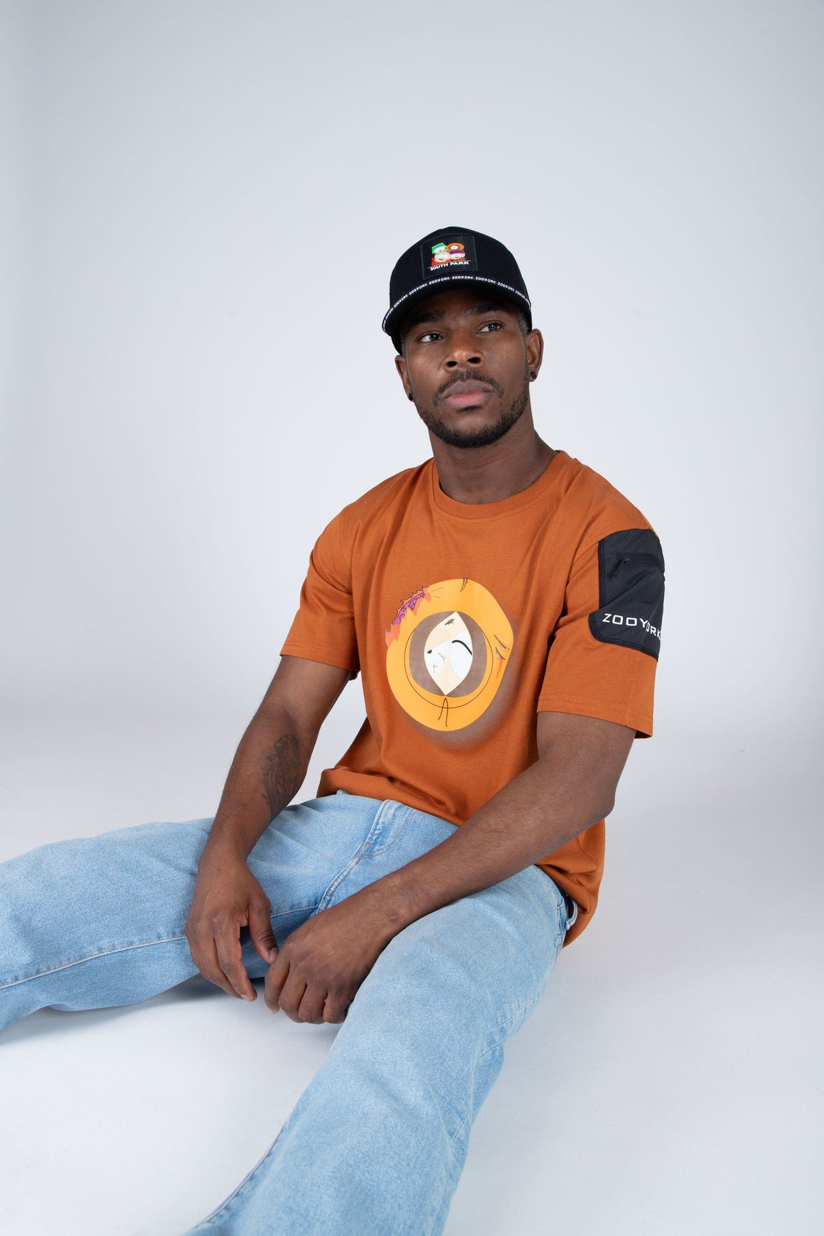 Polera M/C South Park Kenny Aura Café Zoo York