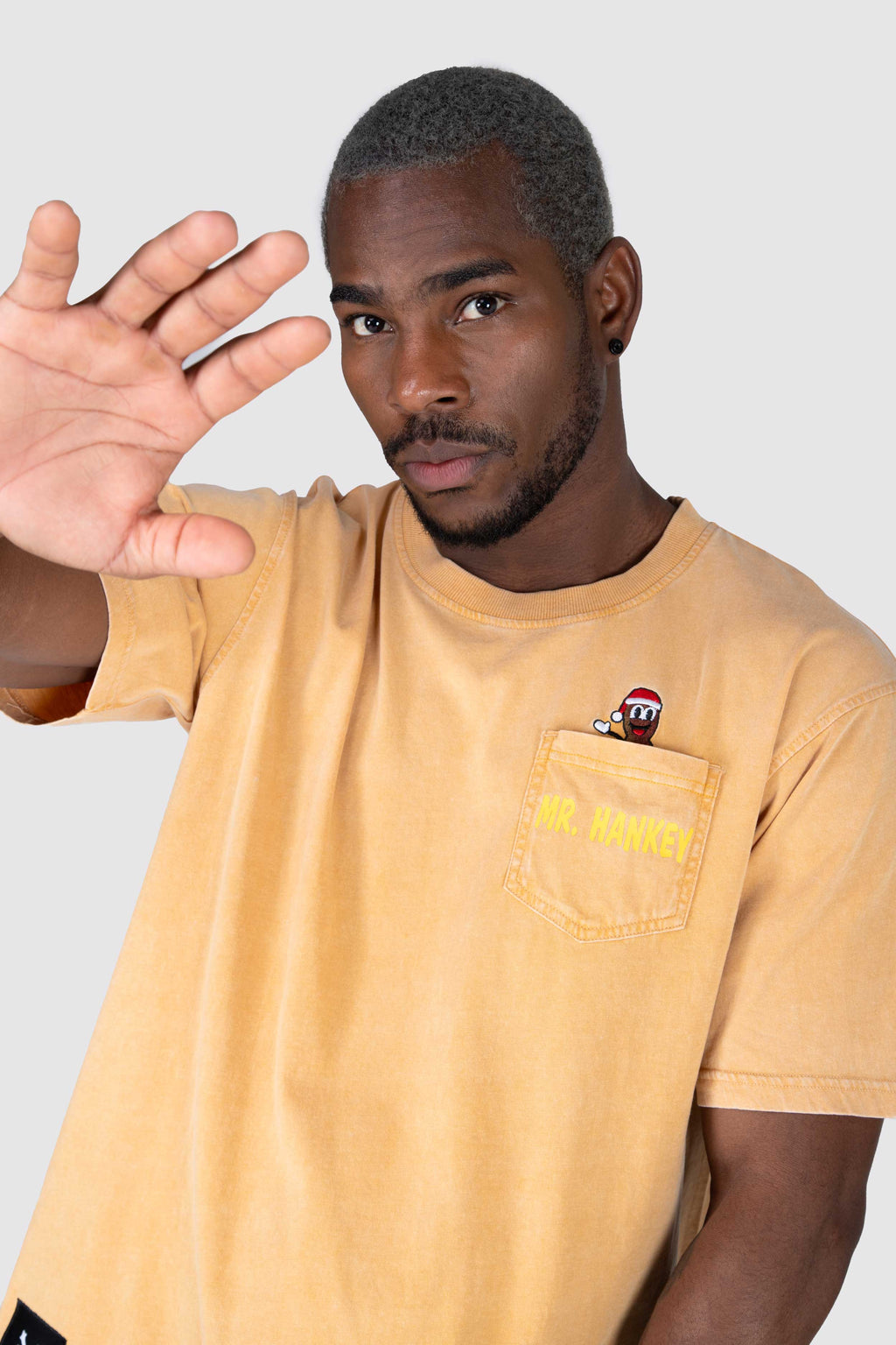 Polera M/C Mr. Hankey Sewer Chic Mostaza Zoo York
