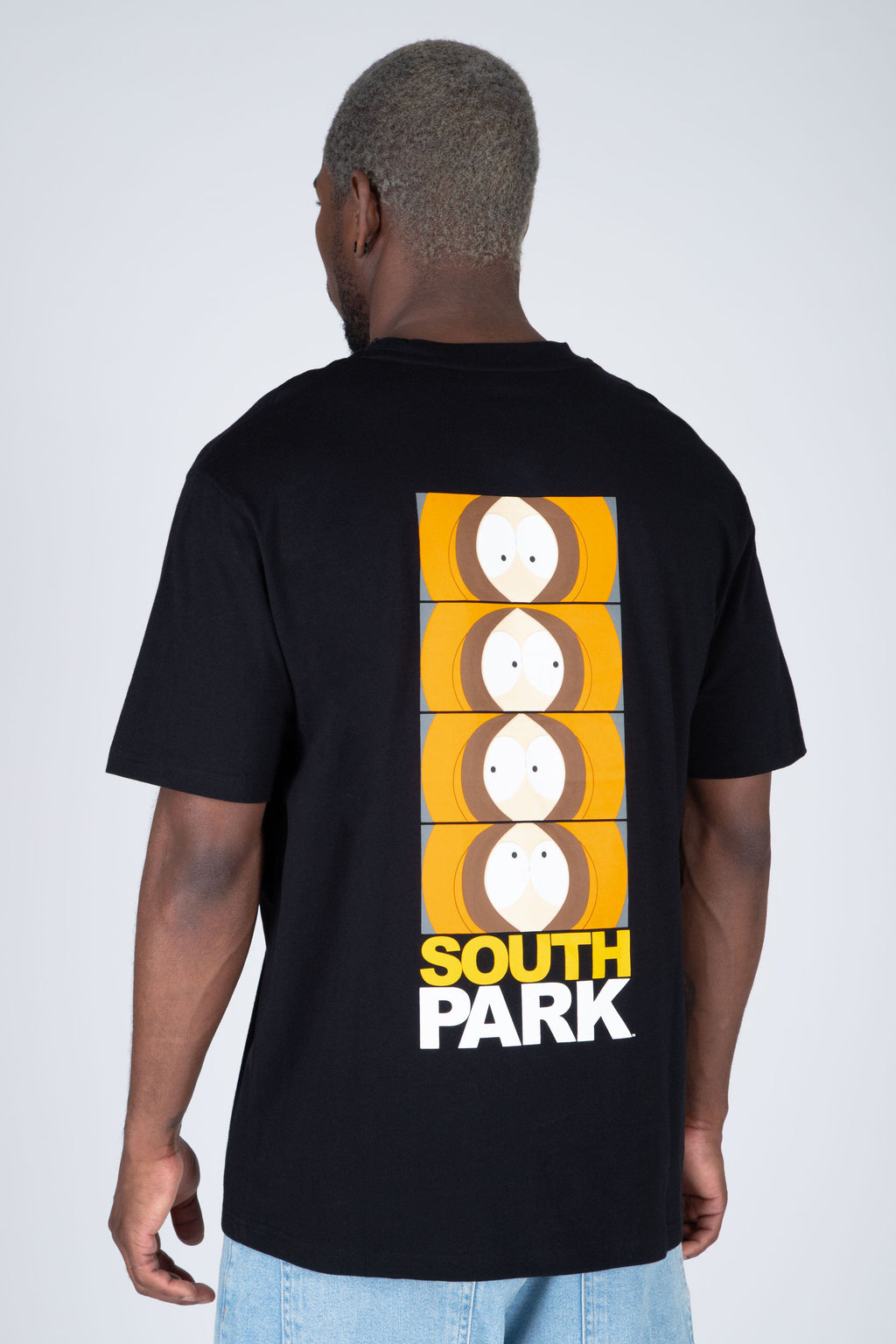 Polera Manga Corta Kenny South Park Courage Cap Negro Zoo York