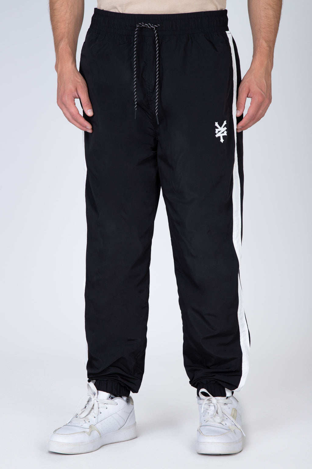 Pantalon Remark Negro Zoo York