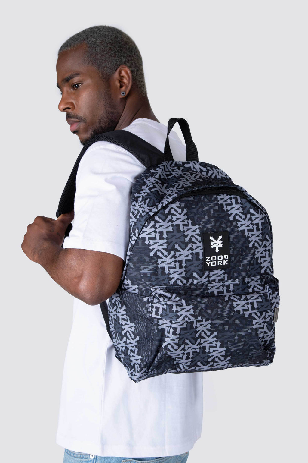Mochila New Era Negro Zoo York