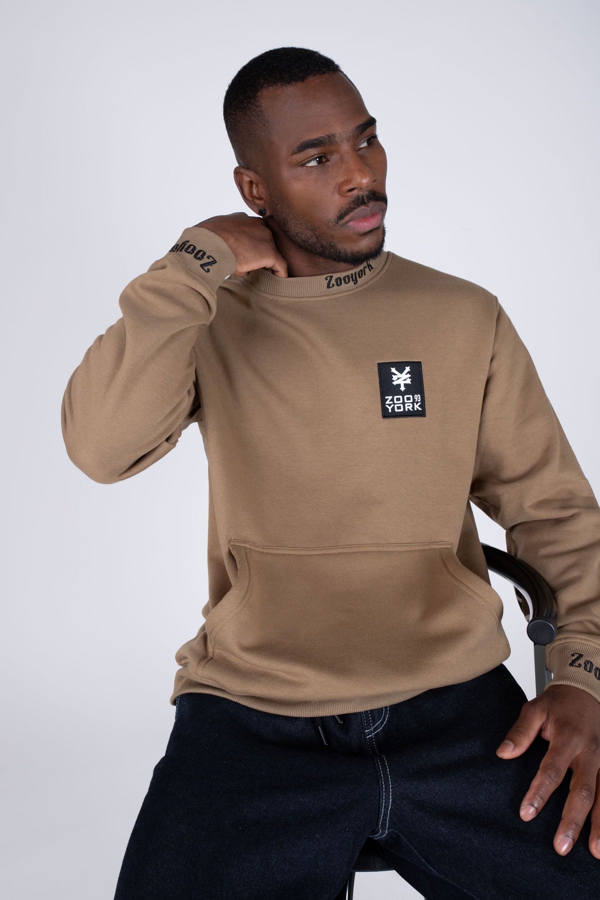 Poleron Crew Neck Destroy Beige Zoo York