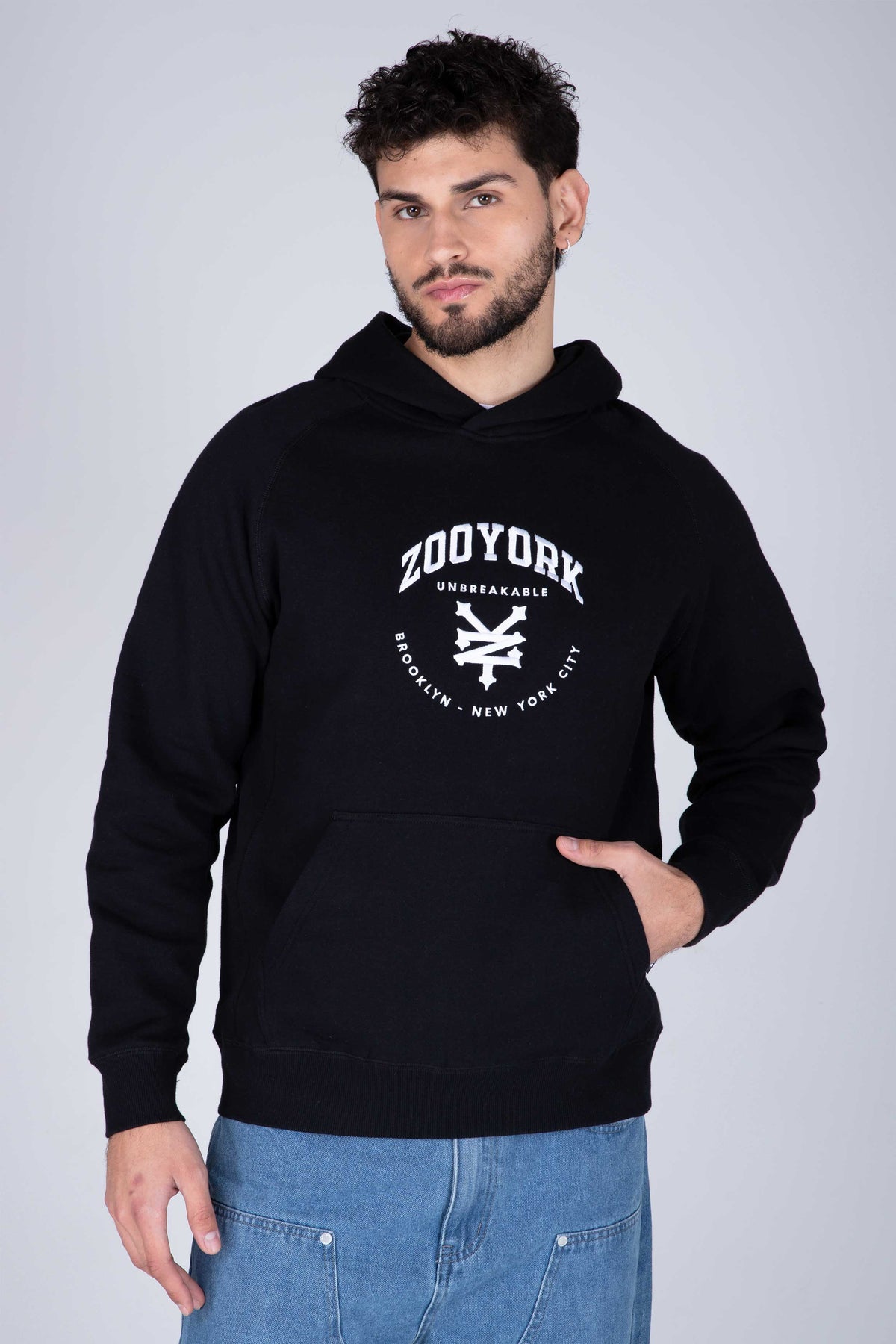 Poleron Hood Selection Negro Zoo York