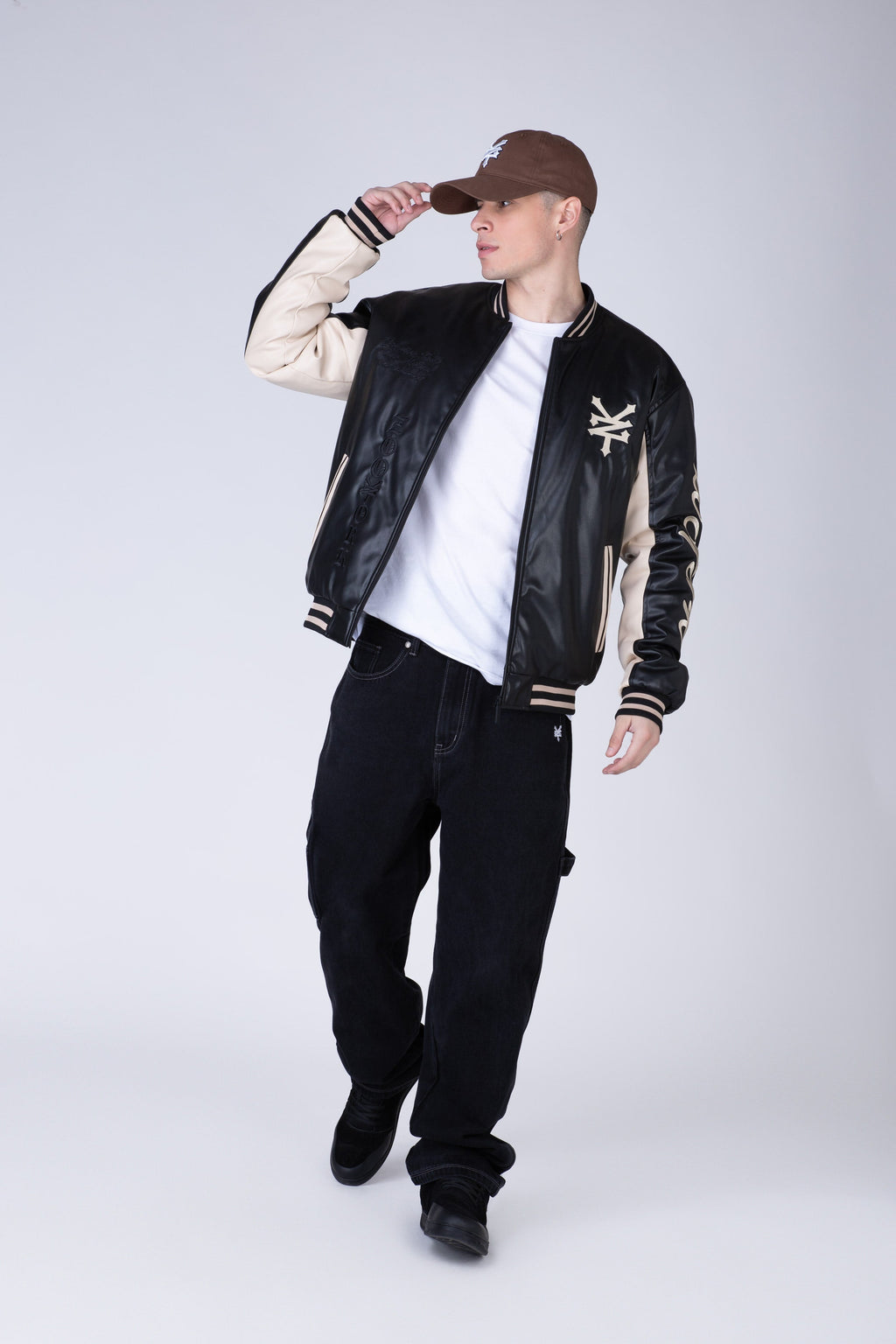 Chaqueta Bomber Truth Negro Zoo York