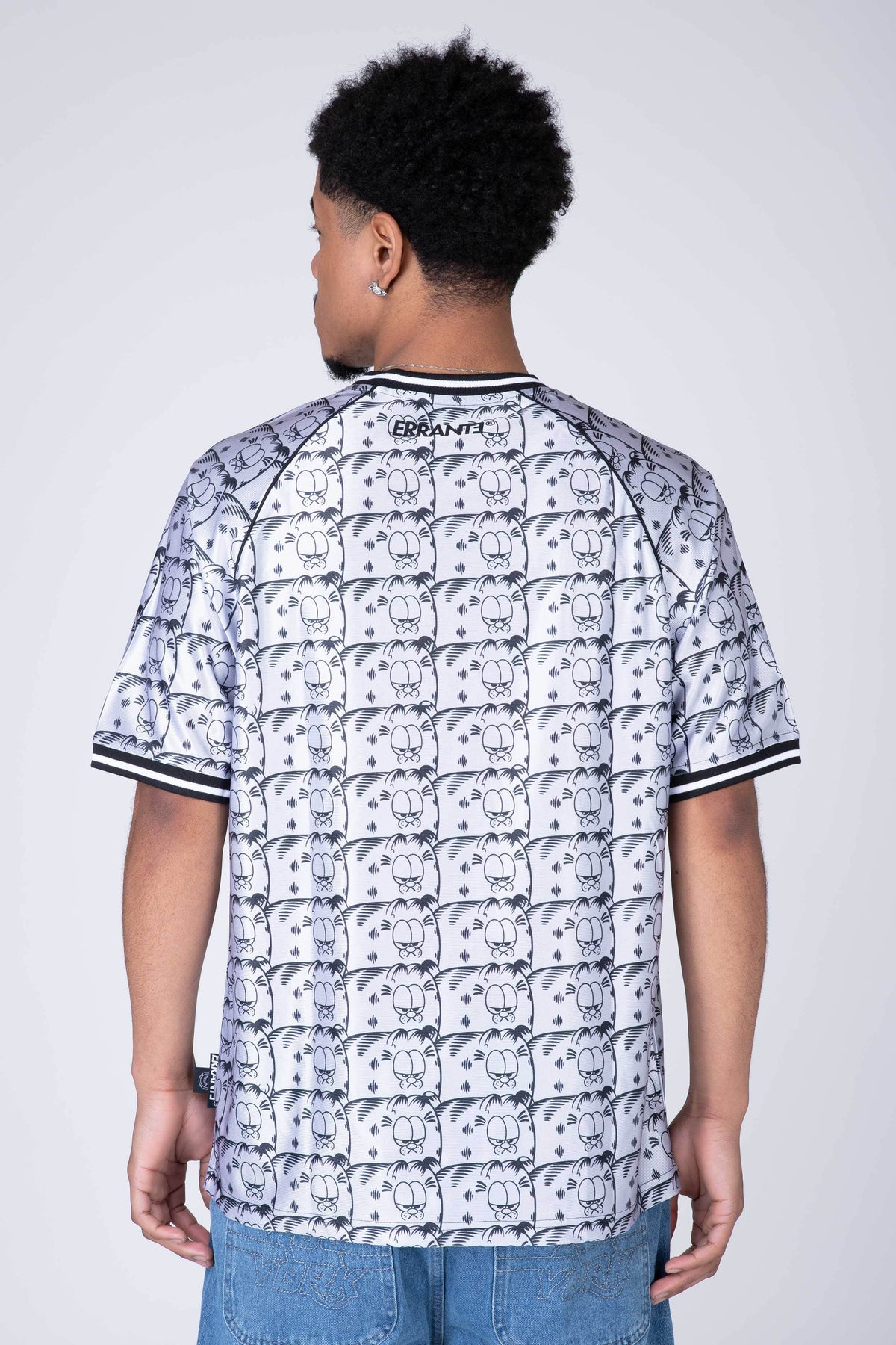 Camiseta Manga Corta Garfield Soccercat Gris ERRANTE