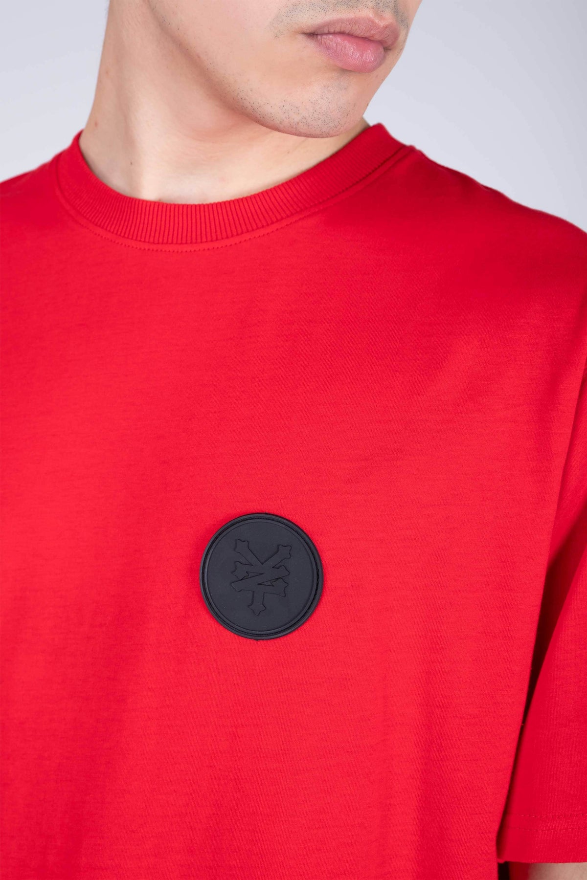 Polera Manga Corta Divided Rojo Zoo York
