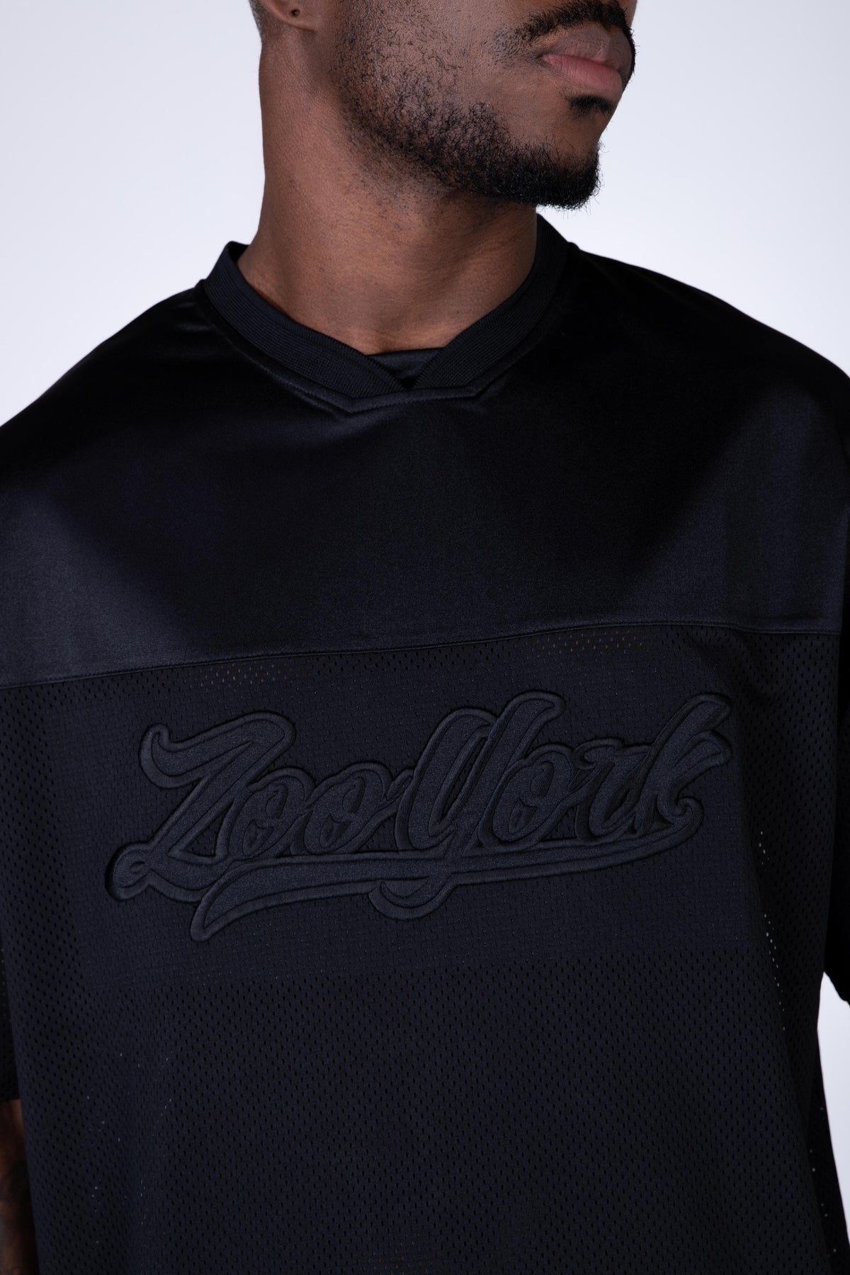 Camiseta Manga Corta Grama Negro Zoo York
