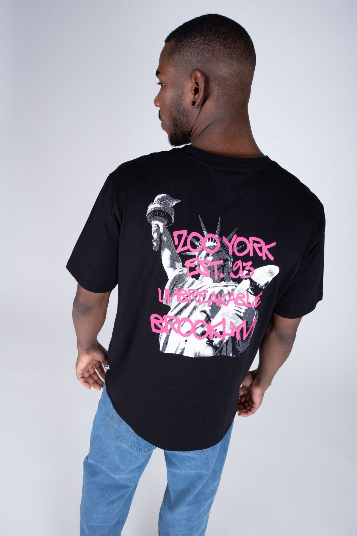 Polera Manga Corta Authentic Zy Negro Zoo York