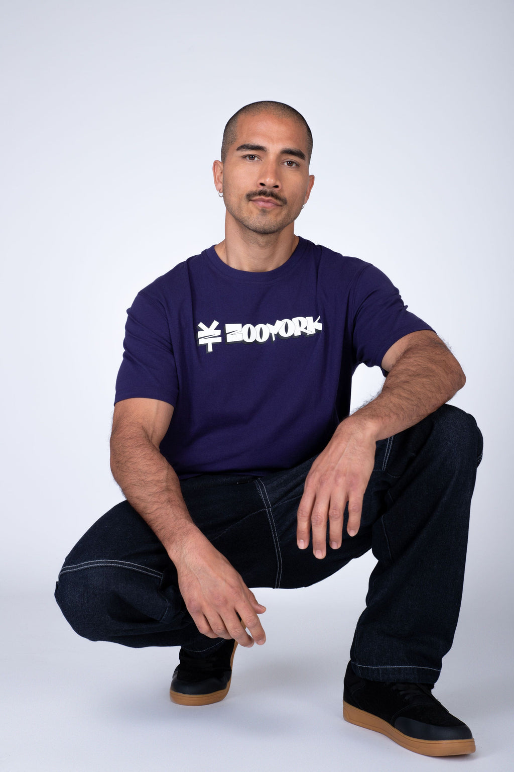 Polera Manga Corta New Currency Morado Zoo York