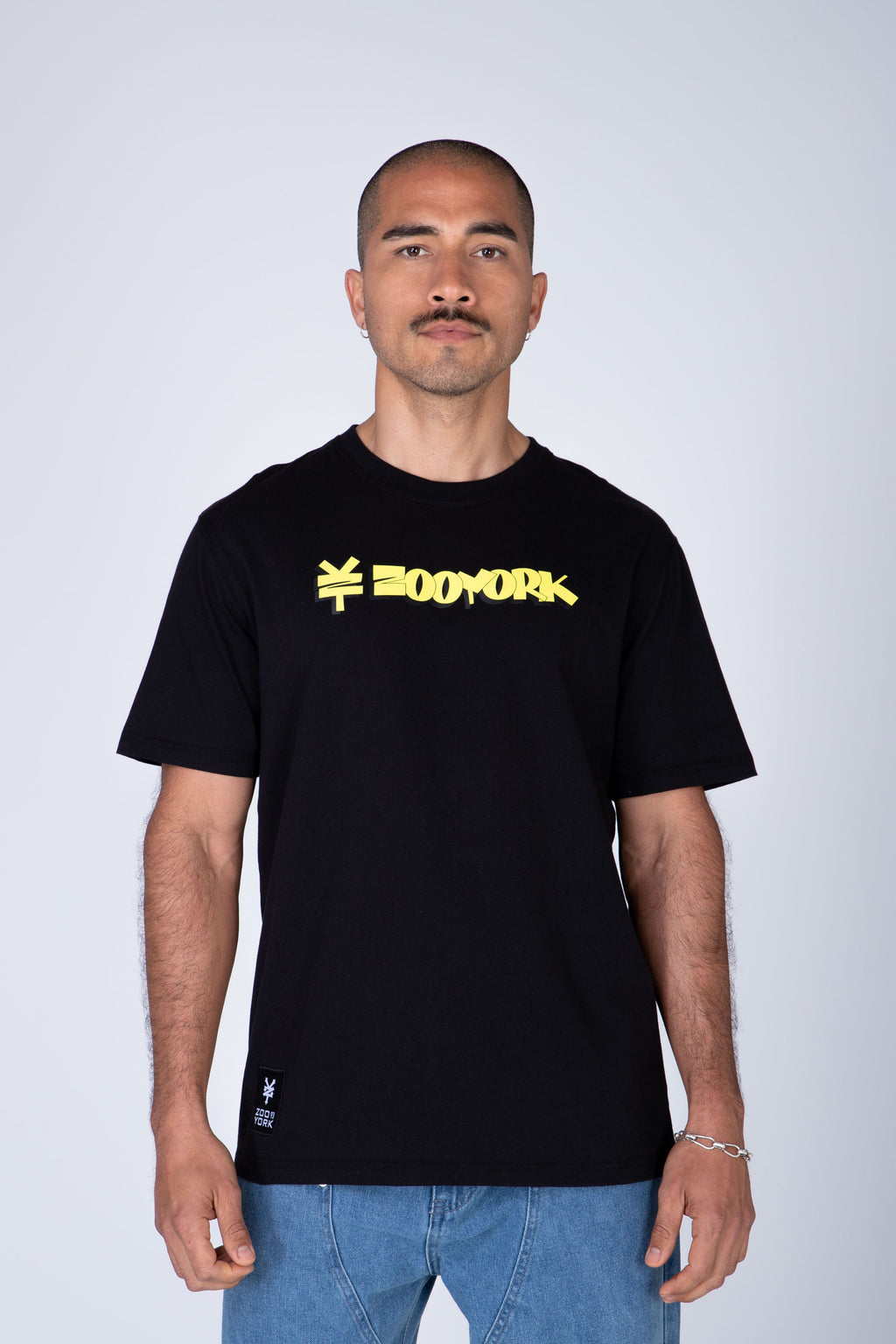 Polera Manga Corta New Currency Negro Zoo York