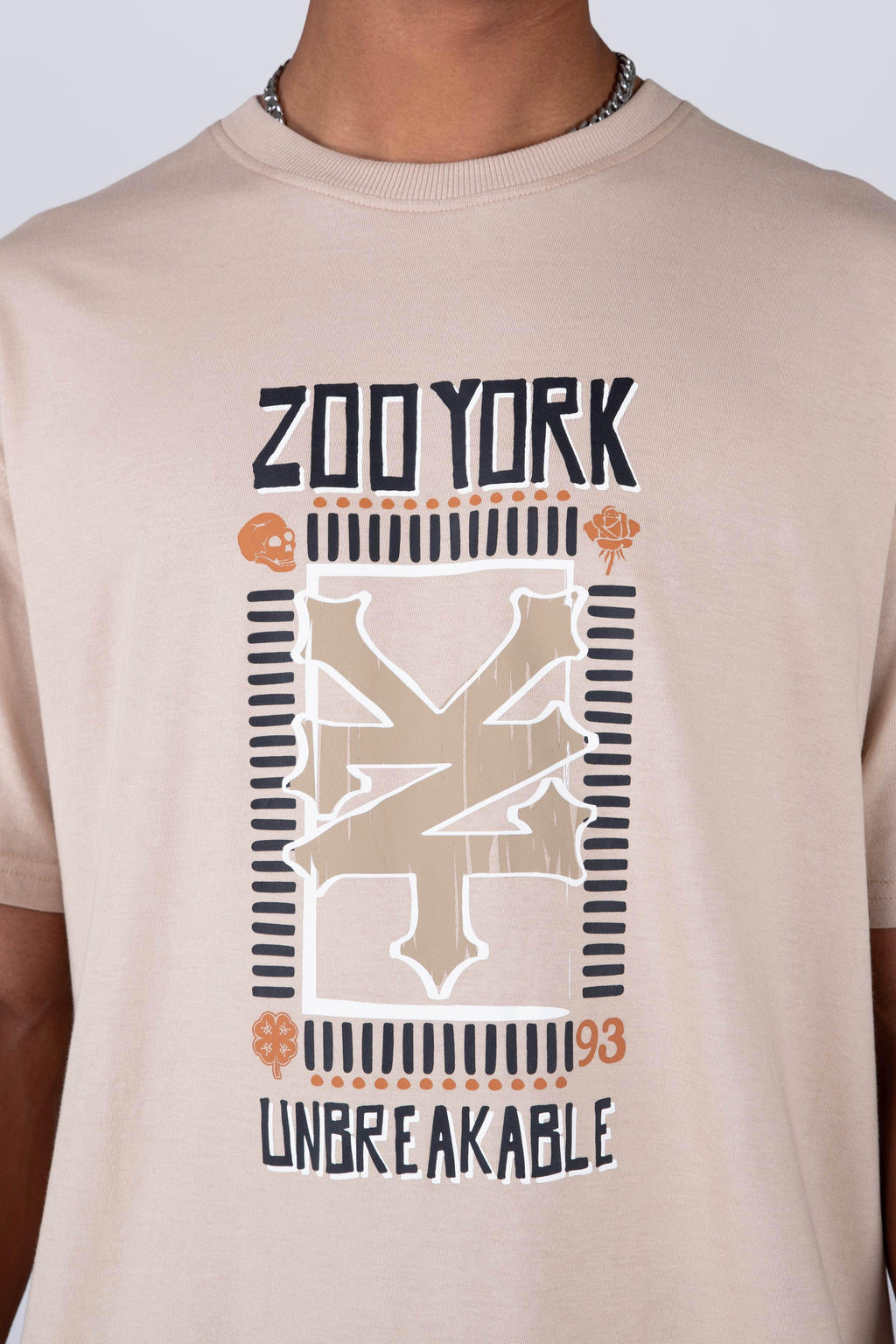 Polera Manga Corta Greca Café Bronce Zoo York