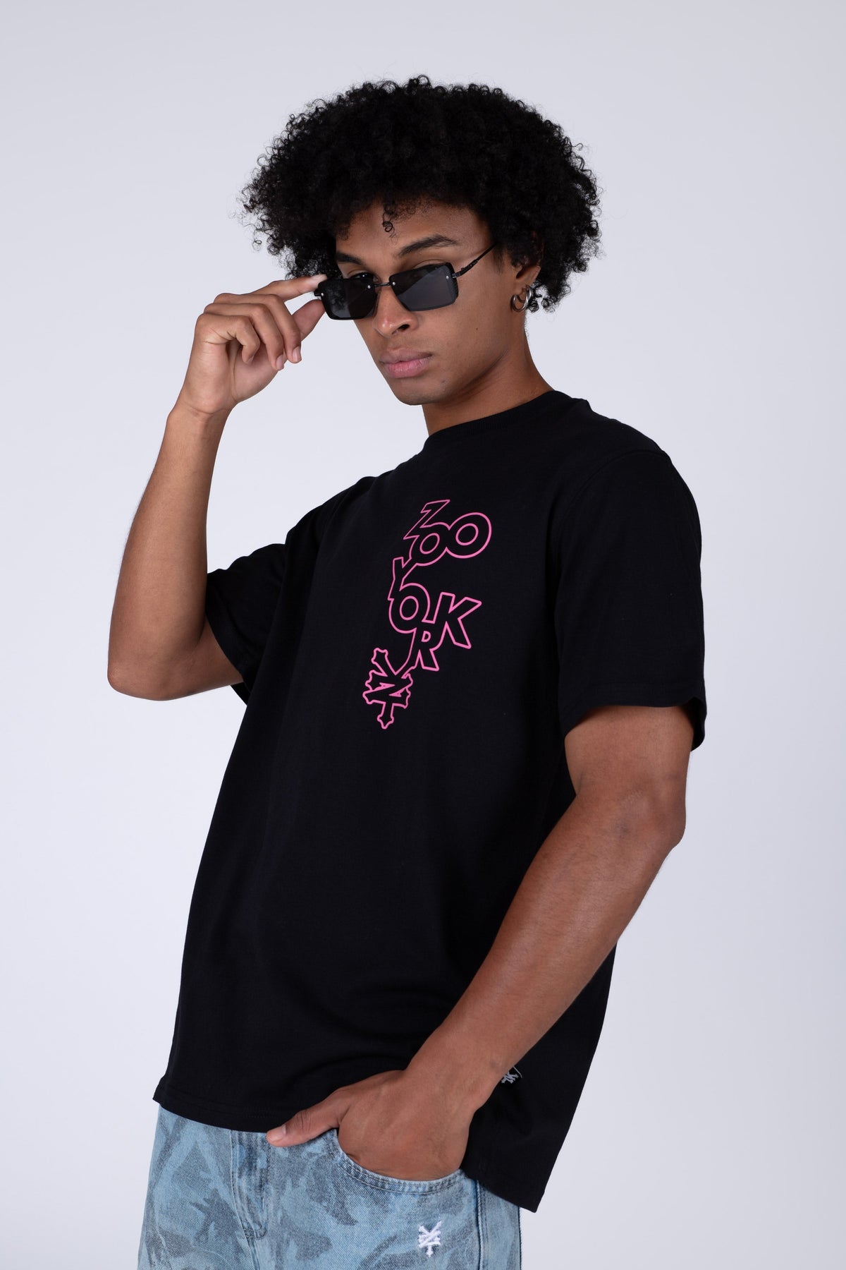 Polera Manga Corta Dropping Negro Zoo York