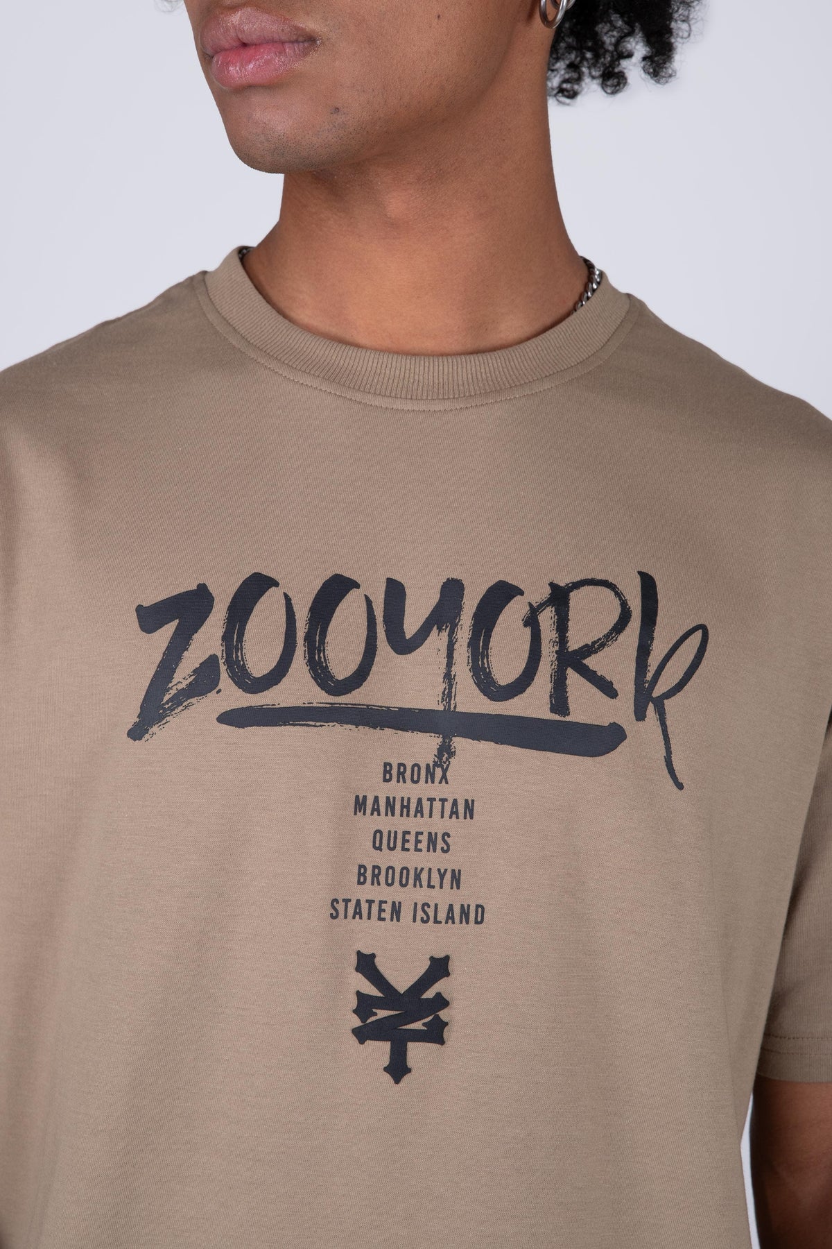 Polera Manga Corta Subart Beige Zoo York