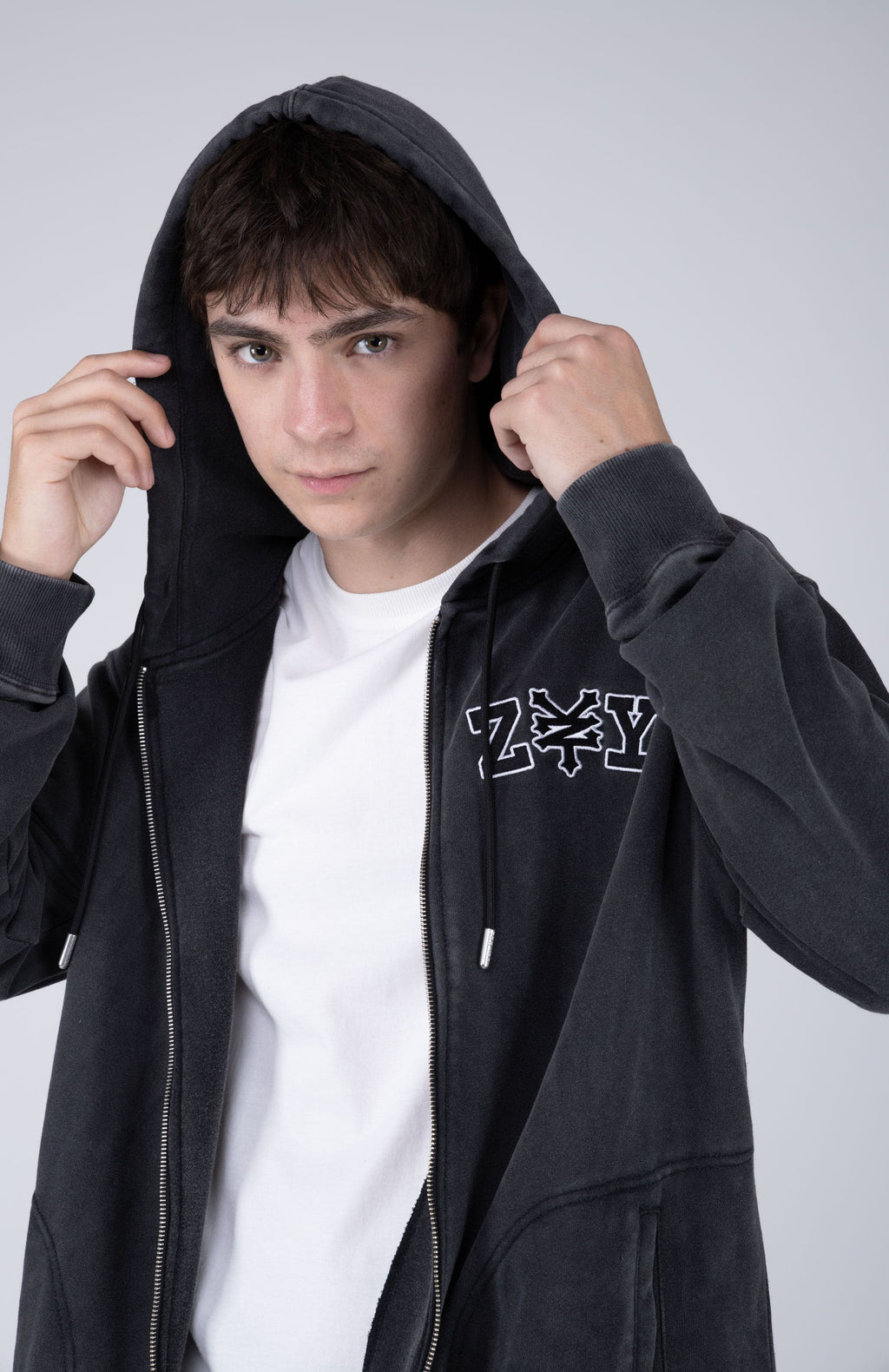 Polerón Zip Beast Gris Zoo York