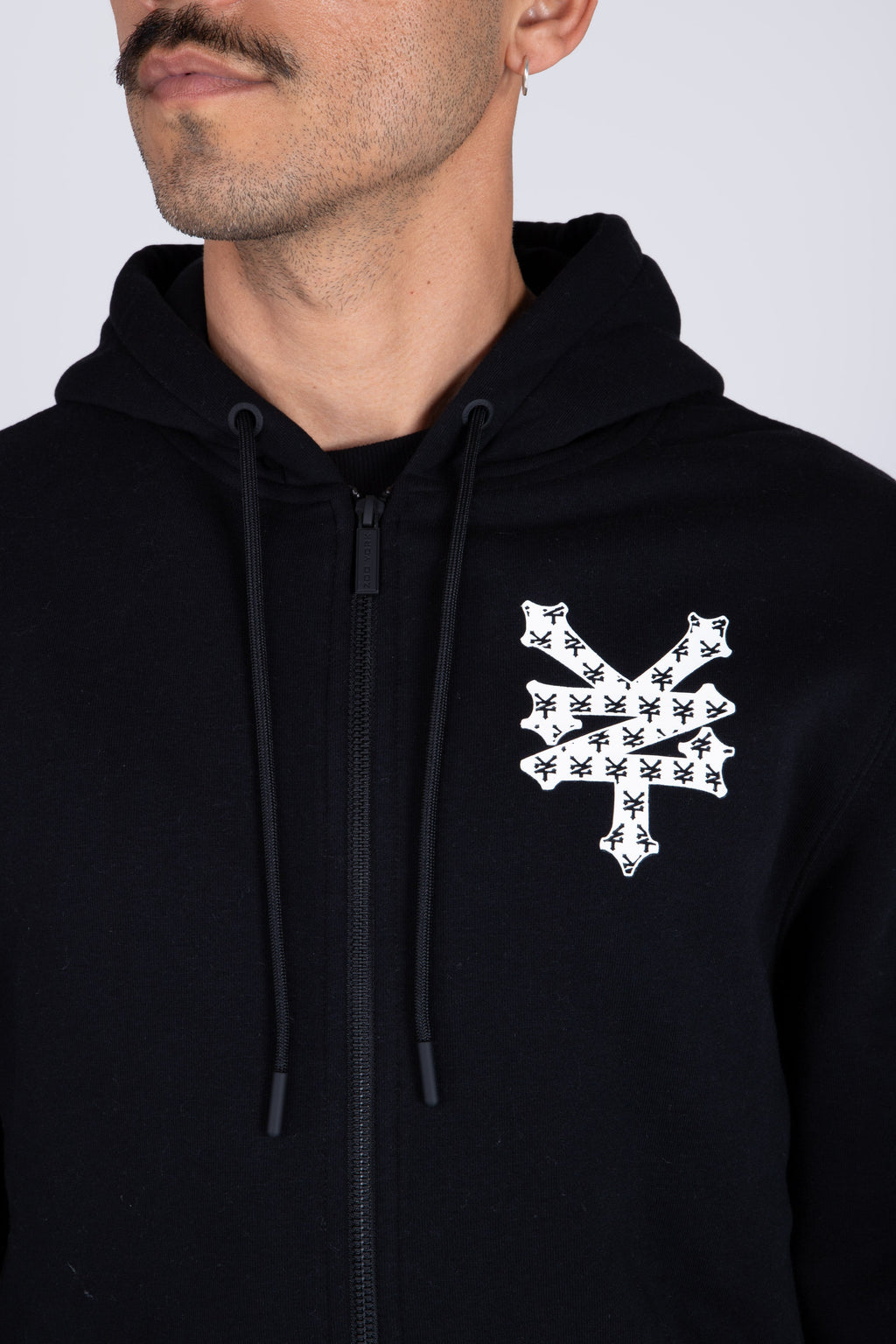 Poleron Zip Original In Negro Zoo York
