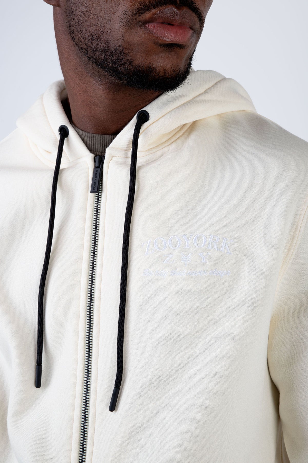 Poleron Zip Budget Beige Zoo York