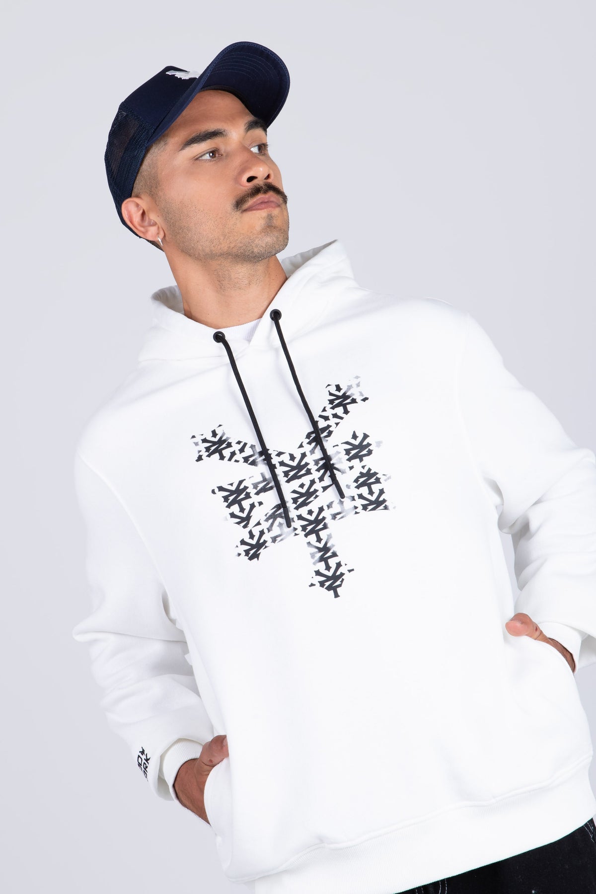 Poleron Hood Fade Beige Zoo York