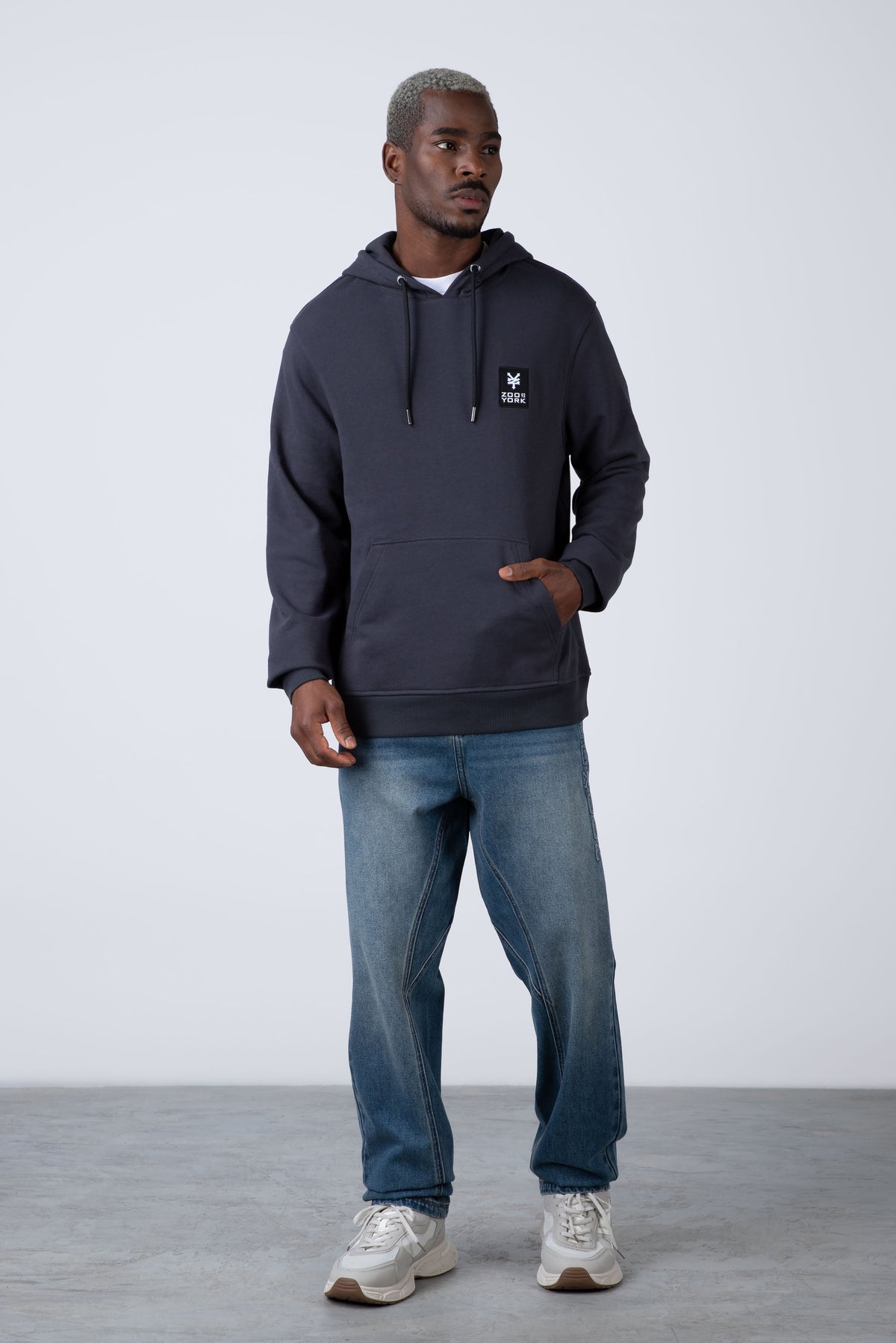 Poleron Con Gorro Minimal Gris