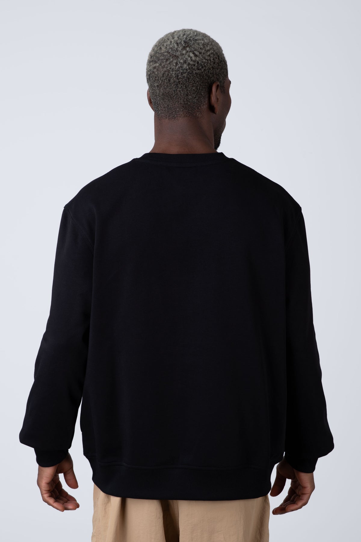 Poleron Cuello Redondo Minimal Negro