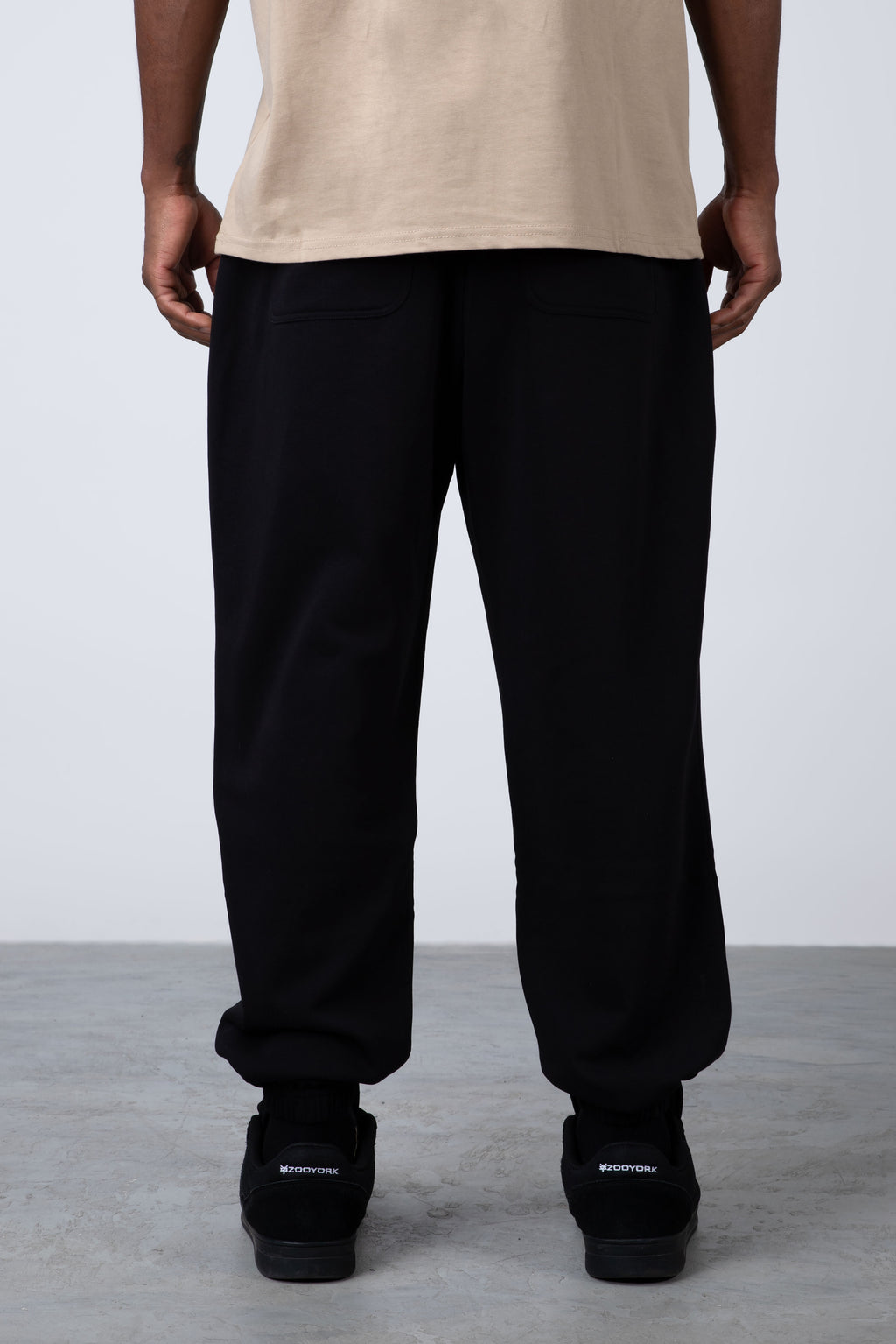 Jogger Comfy Minimal Negro