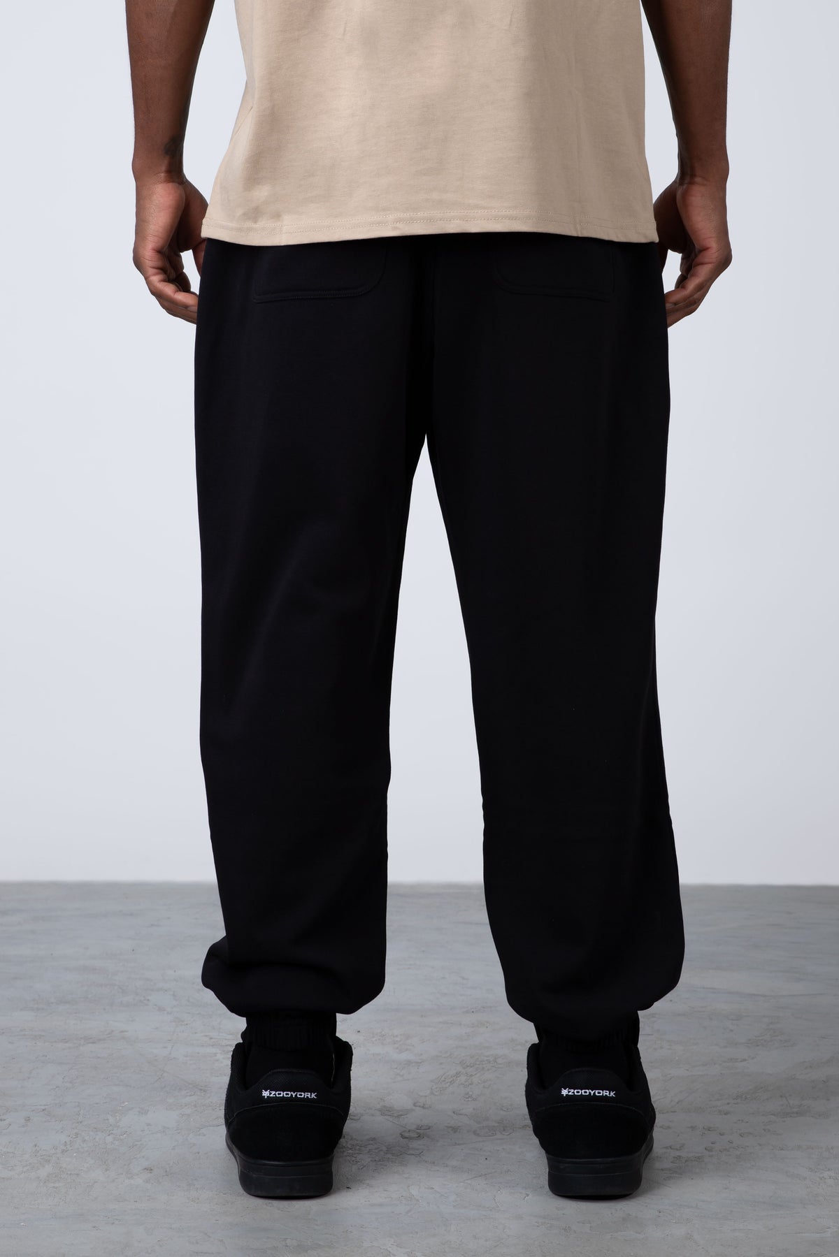 Jogger Comfy Minimal Negro