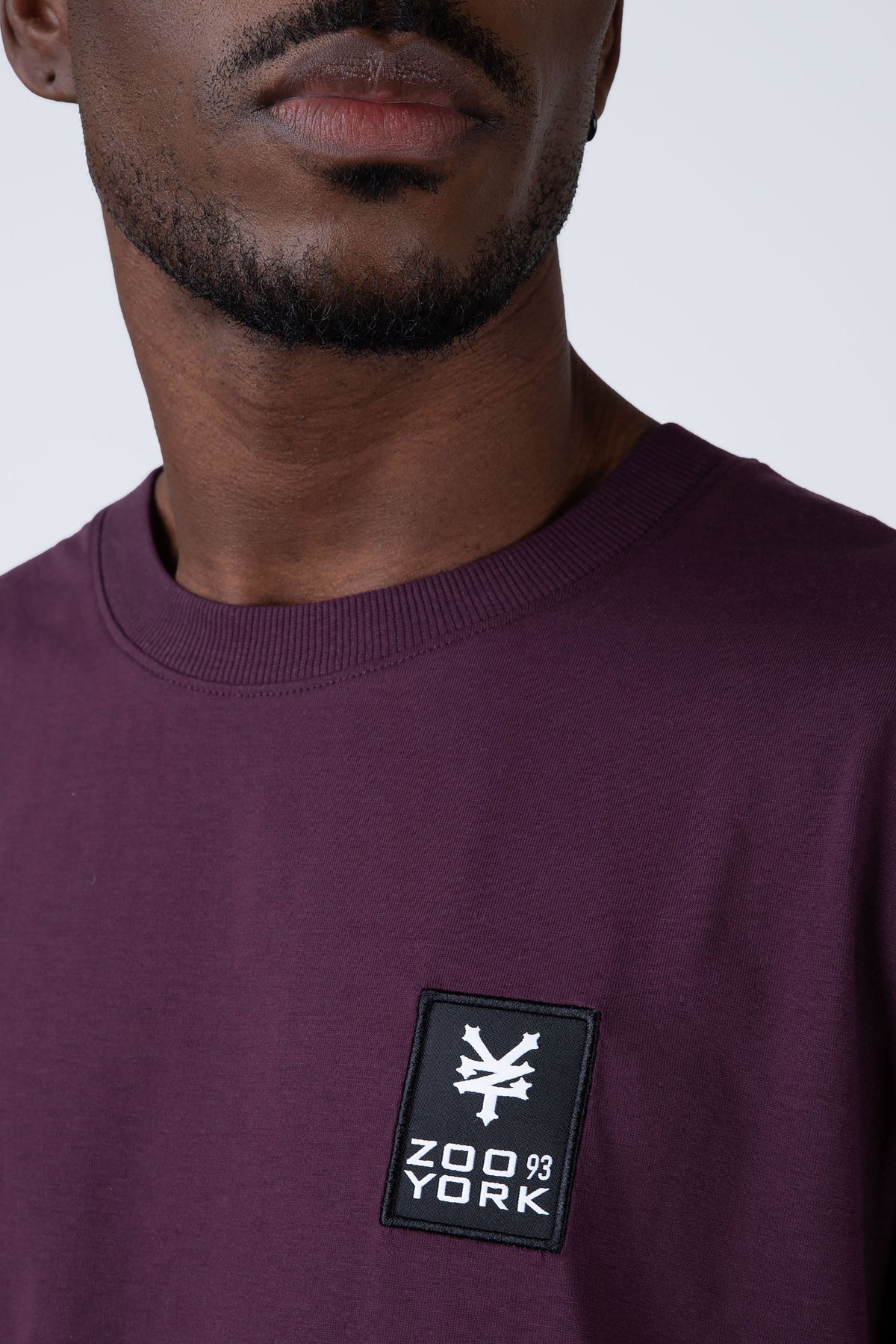 Polera Manga Corta Minimal Burdeo