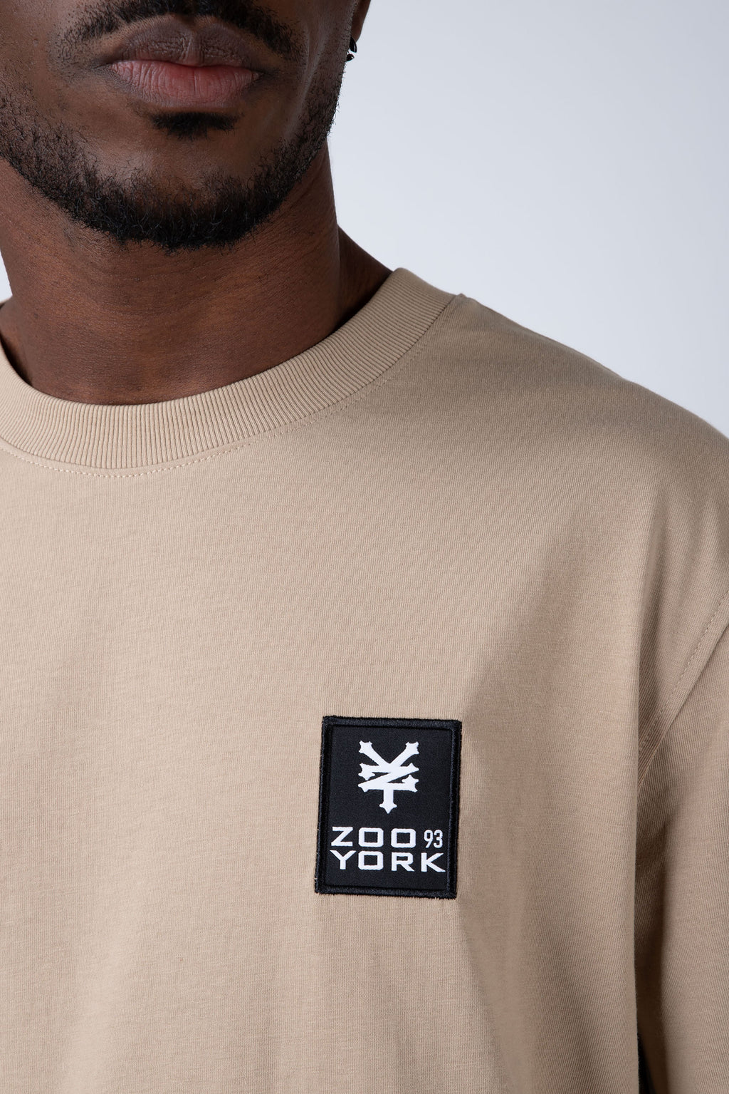 Polera Manga Corta Minimal Café