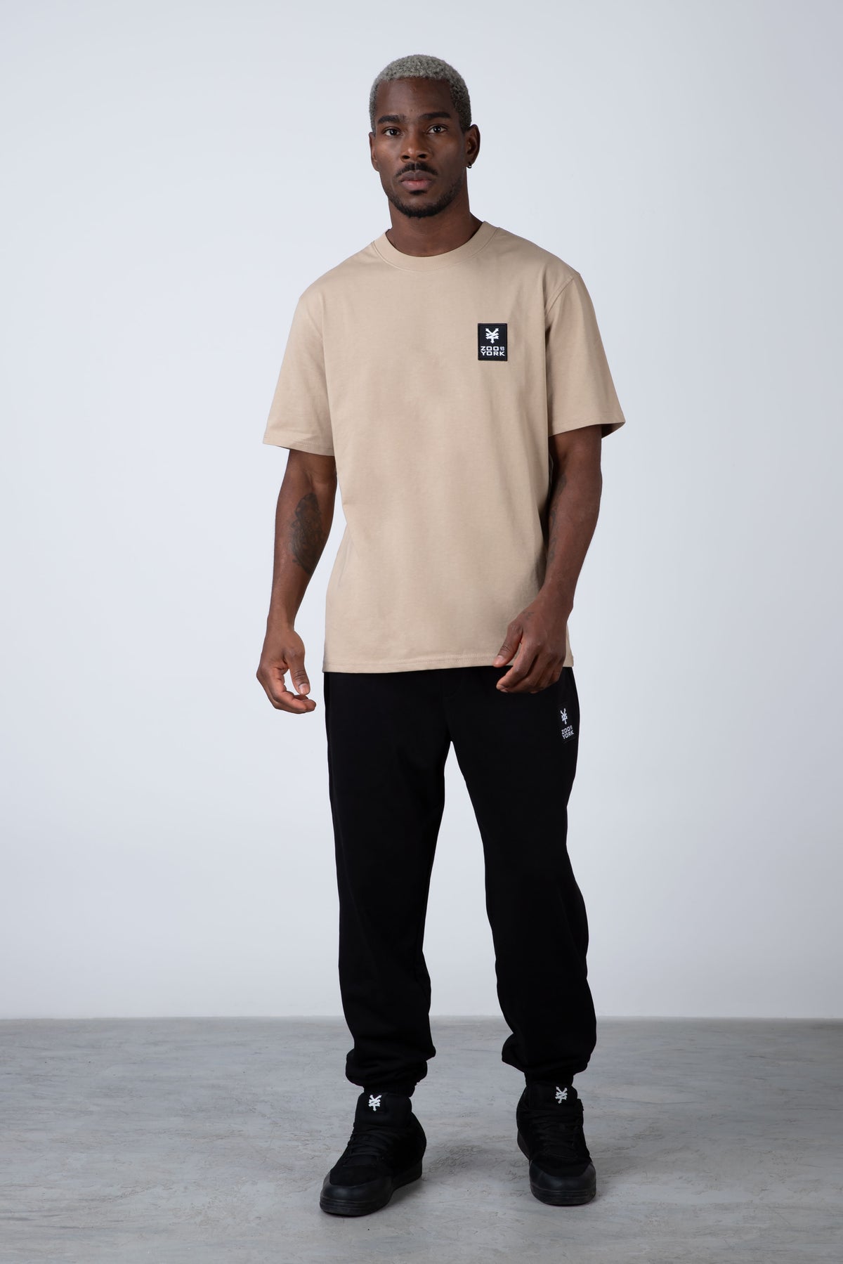 Polera Manga Corta Minimal Café