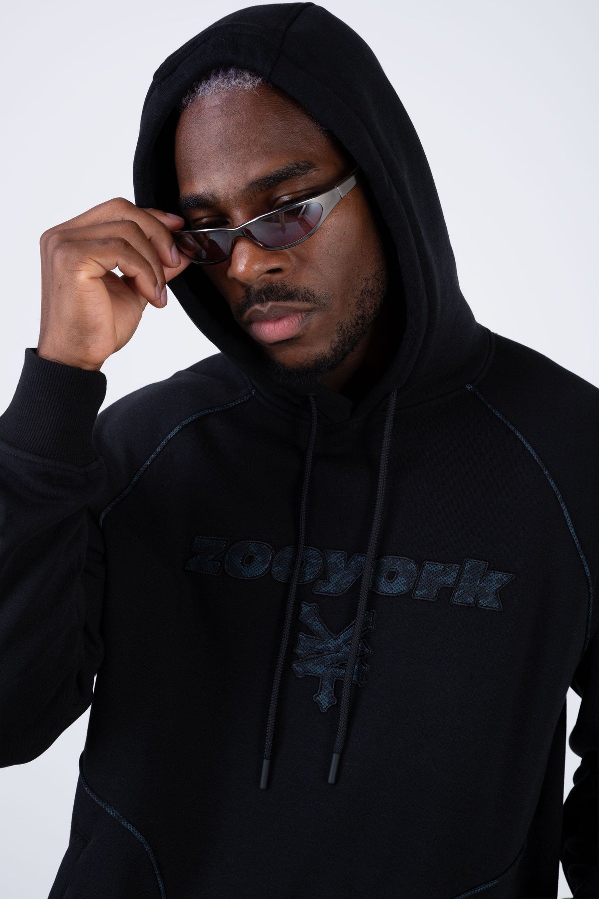 Poleron Hood Trade Negro Zoo York
