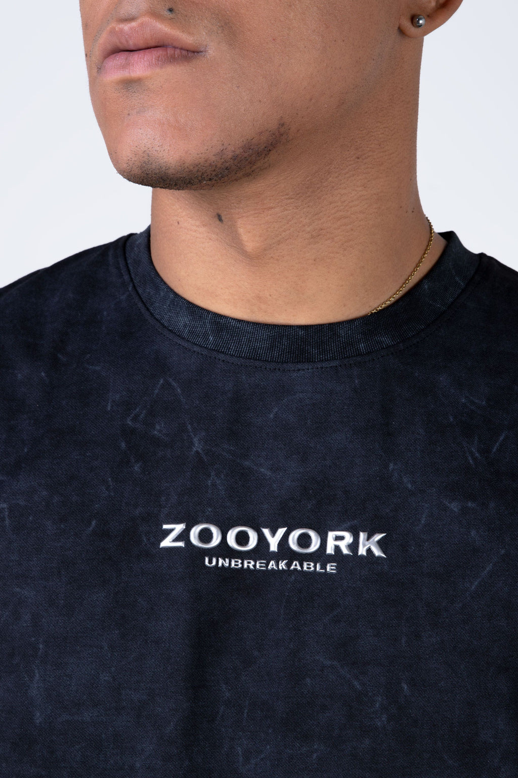 Polera Manga Corta Standard Negro Zoo York