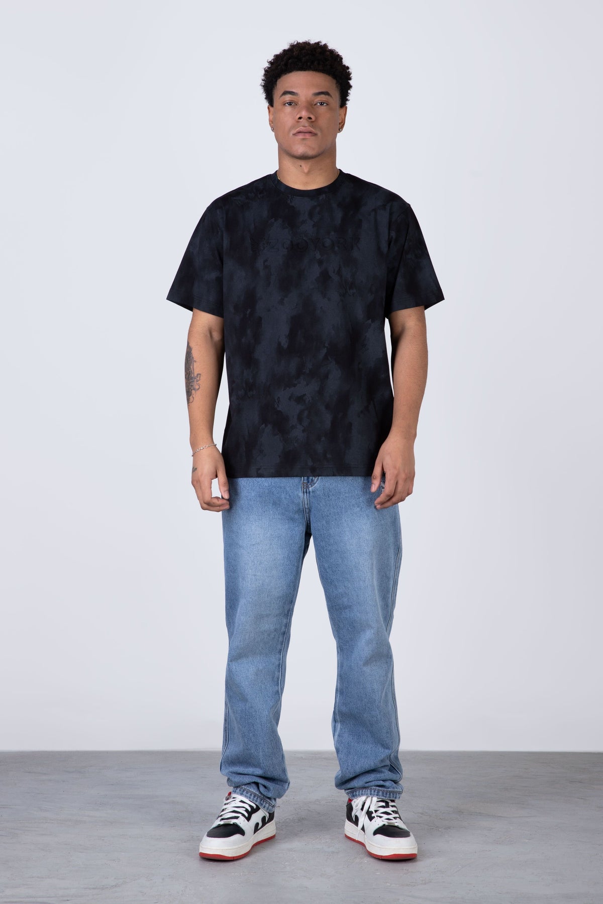 Polera Manga Corta Balance Negro Zoo York