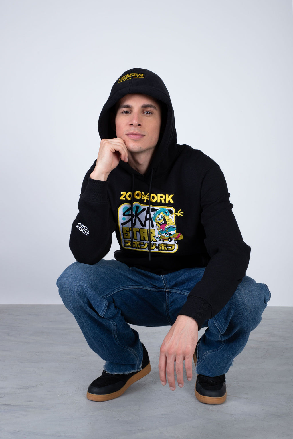 Poleron Hood Bob Esponja Boardtag Negro Zoo York