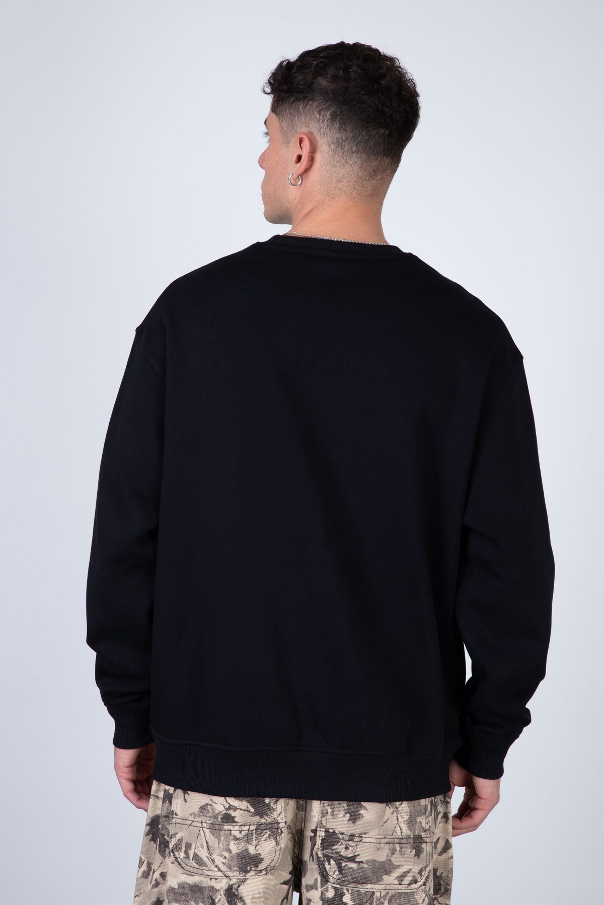 Poleron Crew Neck Bob Esponja Gnarly Negro Zoo York